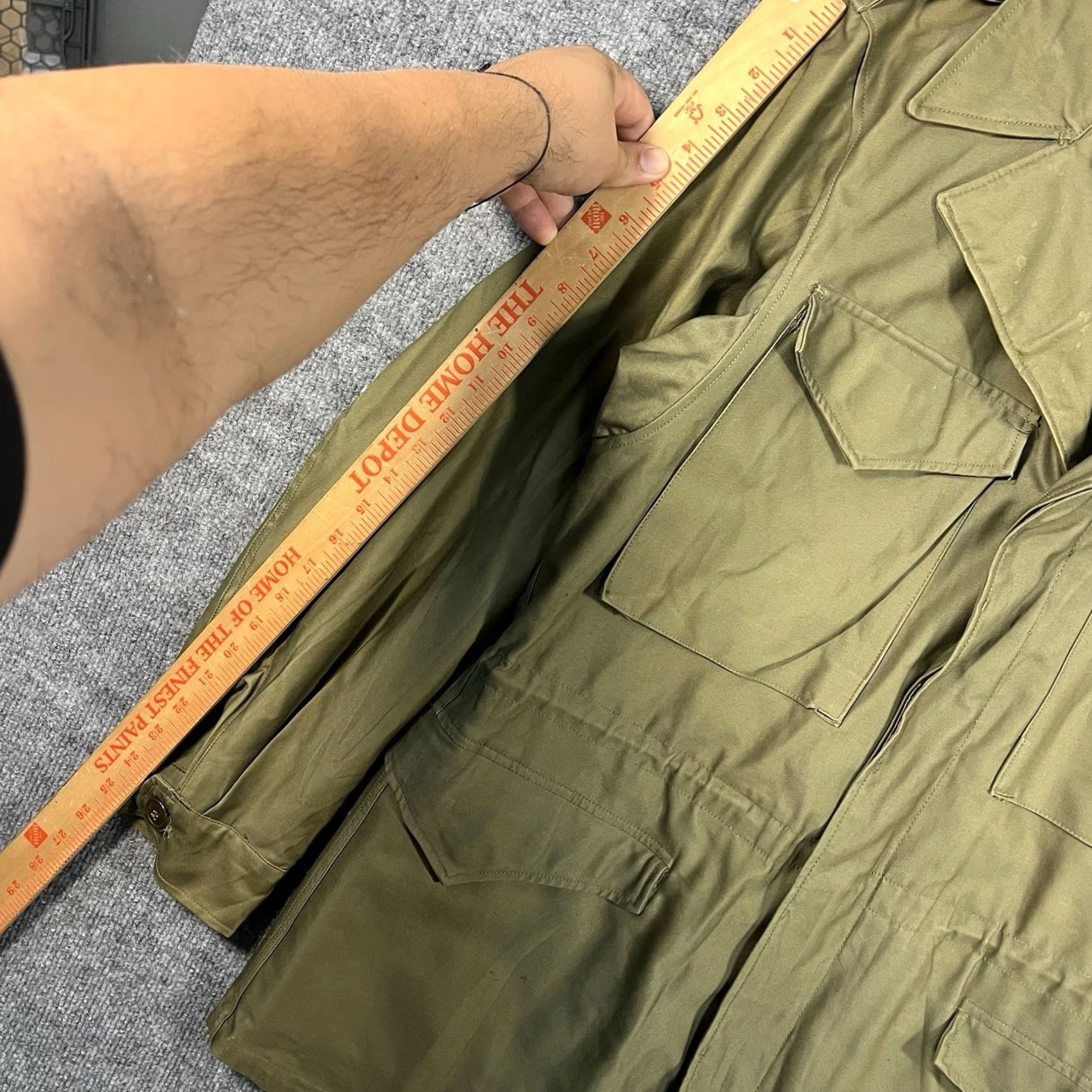 Vintage VINTAGE M-1943 WW2 US Army M-1943 Field Jacket Coat 38L Green Cotton Canvas Military Jacket Mens USGI Size US XXS / EU 40 - 4 Thumbnail