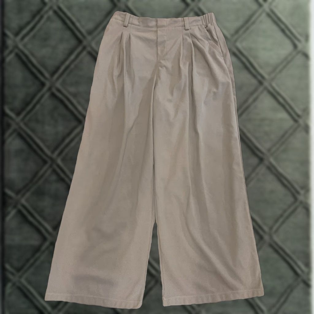 Vintage Halara Pants Womens Petite Gray High Rise Pull On Wide-Leg Pockets Stretch Knit 26 Inseam Casual Workwear Size 36" / US 14 / IT 50 - 1 Thumbnail