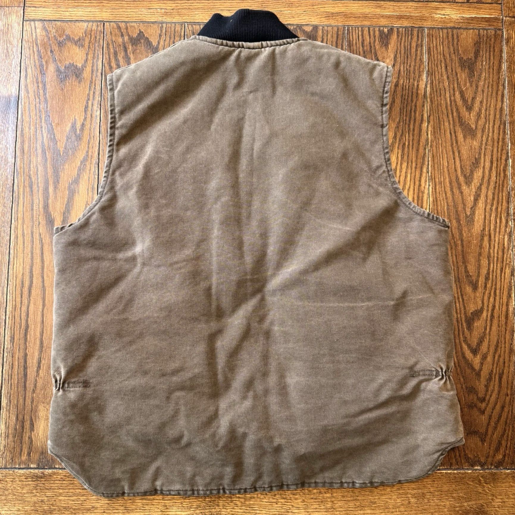 Carhartt VINTAGE Carhartt Duck Canvas Vest XL Union Railroad J V02 CHT Quilt Lined USA Men XL Brown Quilted Zipper Logo USMade Size US XL / EU 56 / 4 - 7 Thumbnail
