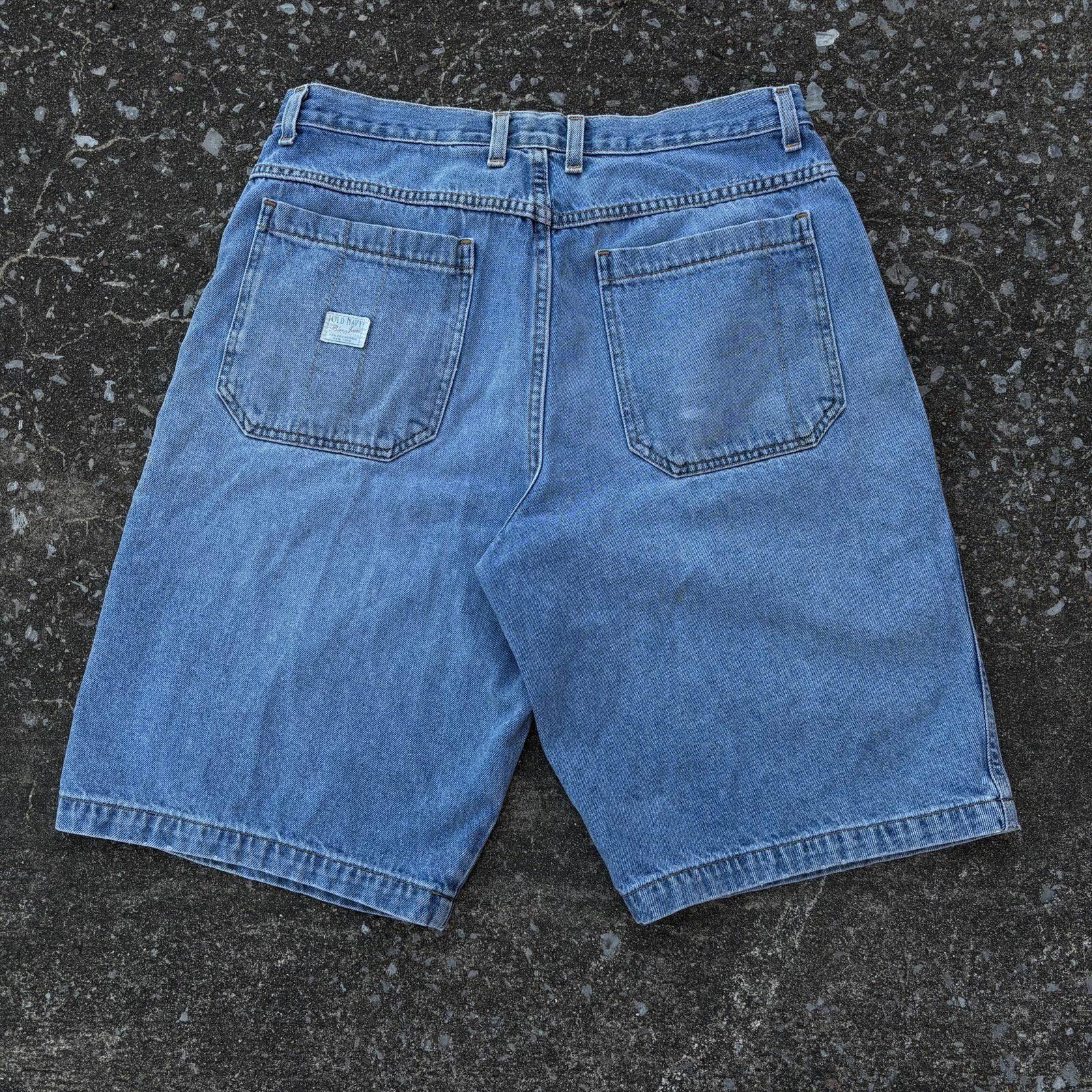 Old Navy Y2K skater Jorts Size US 34 / EU 50 - 1 Thumbnail