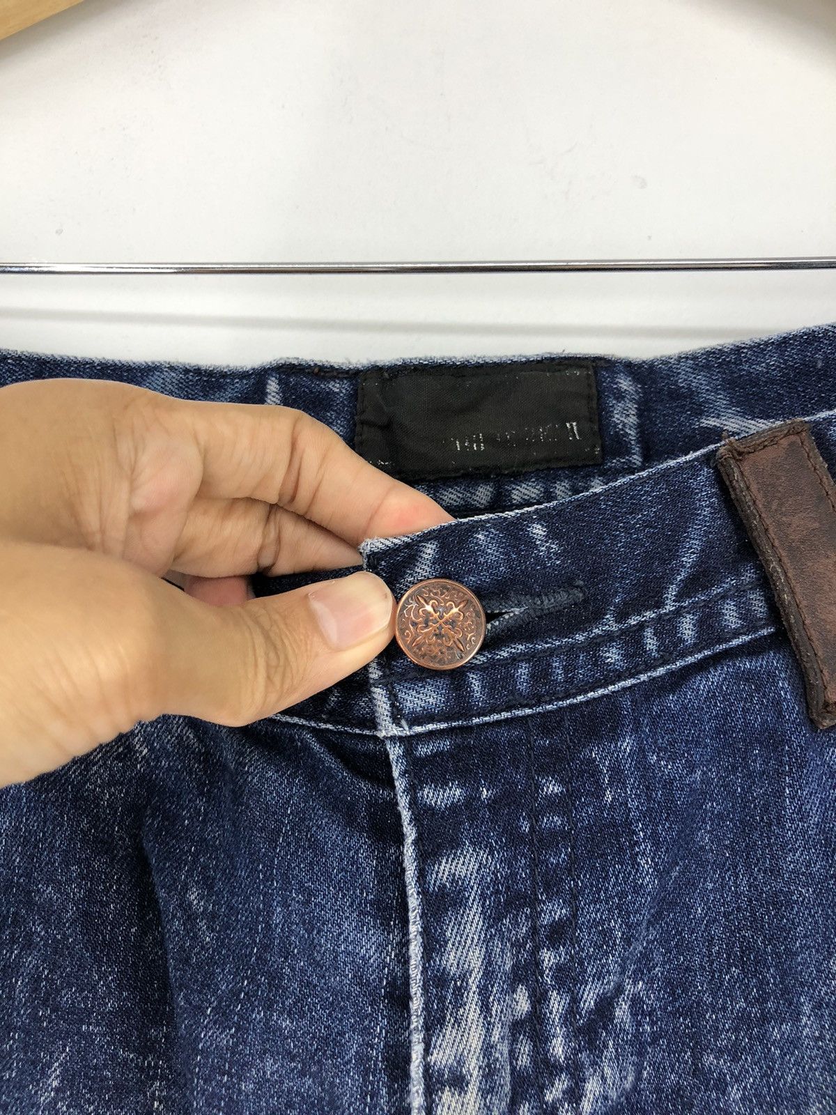 Japanese Brand Japanese Brand Chil Deric ll Distressed Faded Blue Jeans Size US 32 / EU 48 - 9 Thumbnail