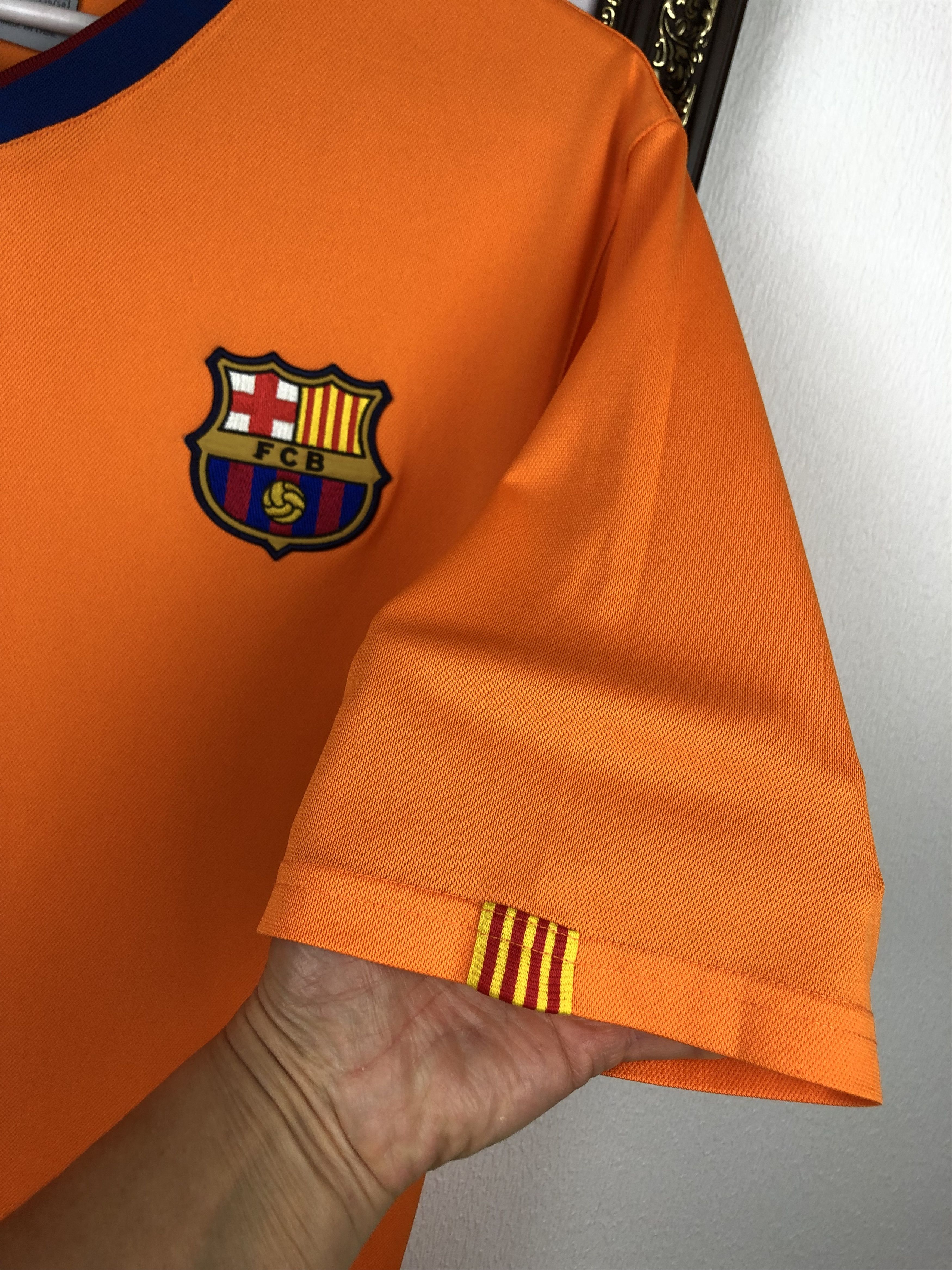Nike Barcelona football shirt 2006 Soccer Nike Jersey Tee Hype Size US XL / EU 56 / 4 - 5 Thumbnail