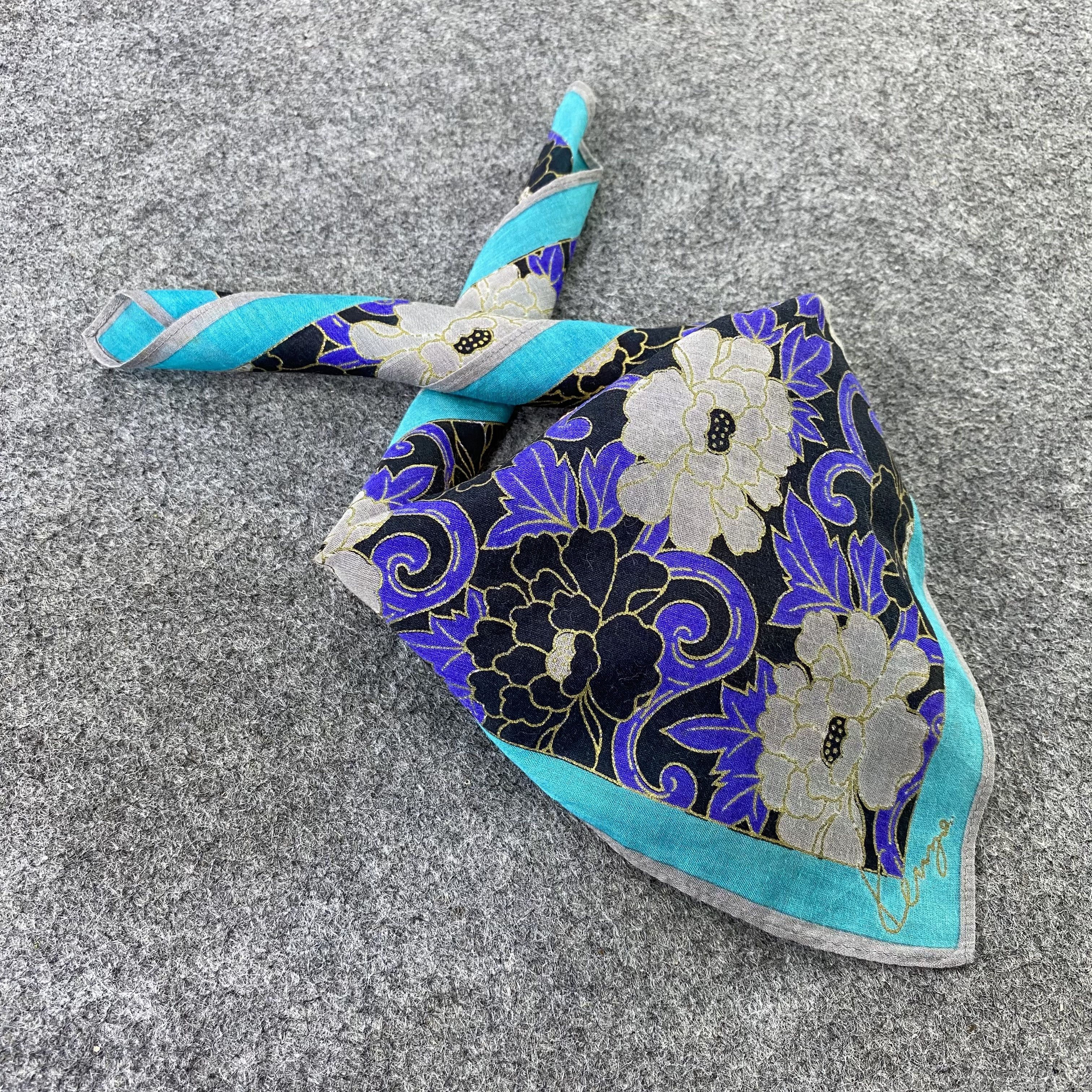 Kenzo Kenzo Handkerchief / Bandana / Neckerchief-B656 Size ONE SIZE - 1 Thumbnail