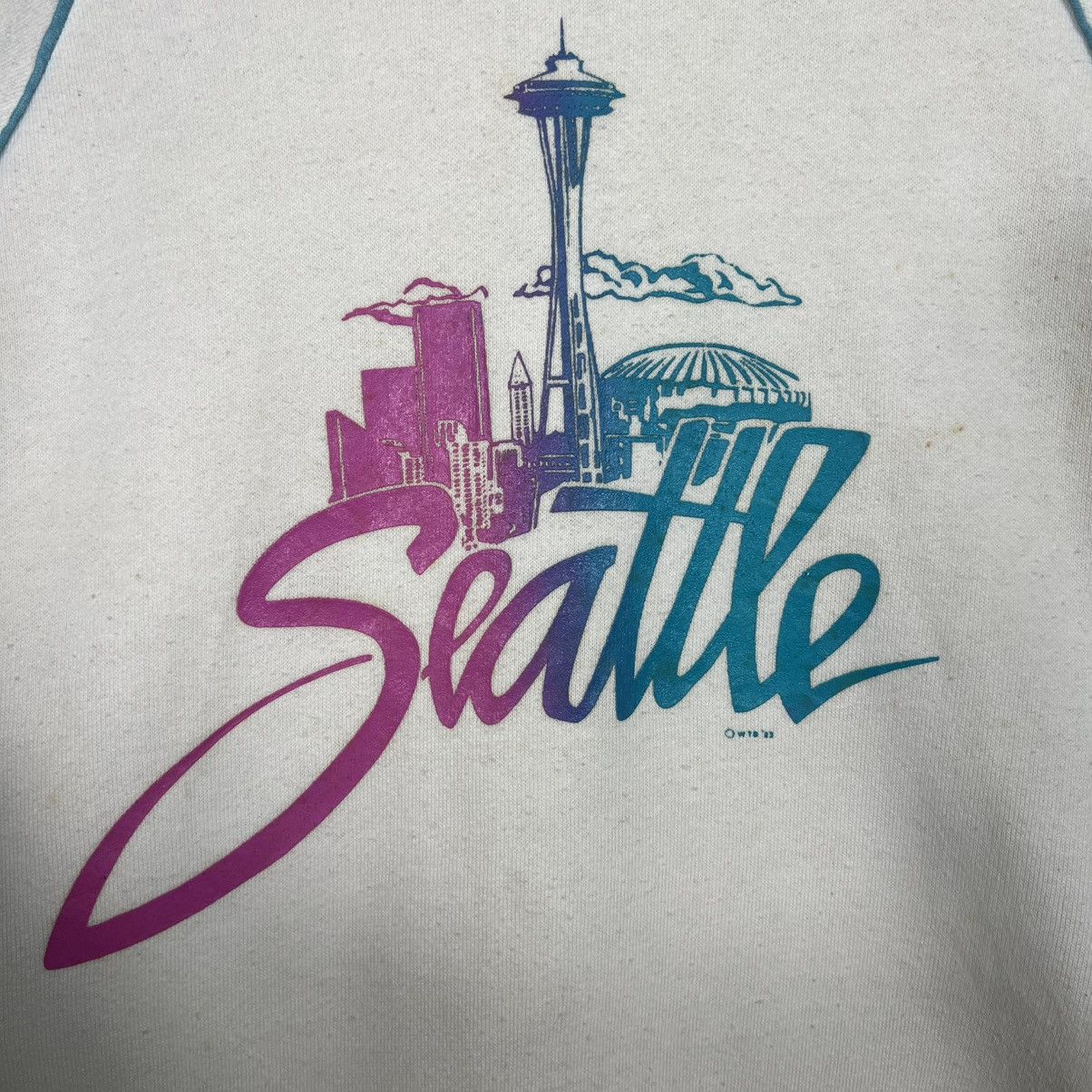 Vintage 1982 SEATTLE Future City Graphic Pullover Hoodies #3987-C181 Size US L / EU 52-54 / 3 - 3 Thumbnail