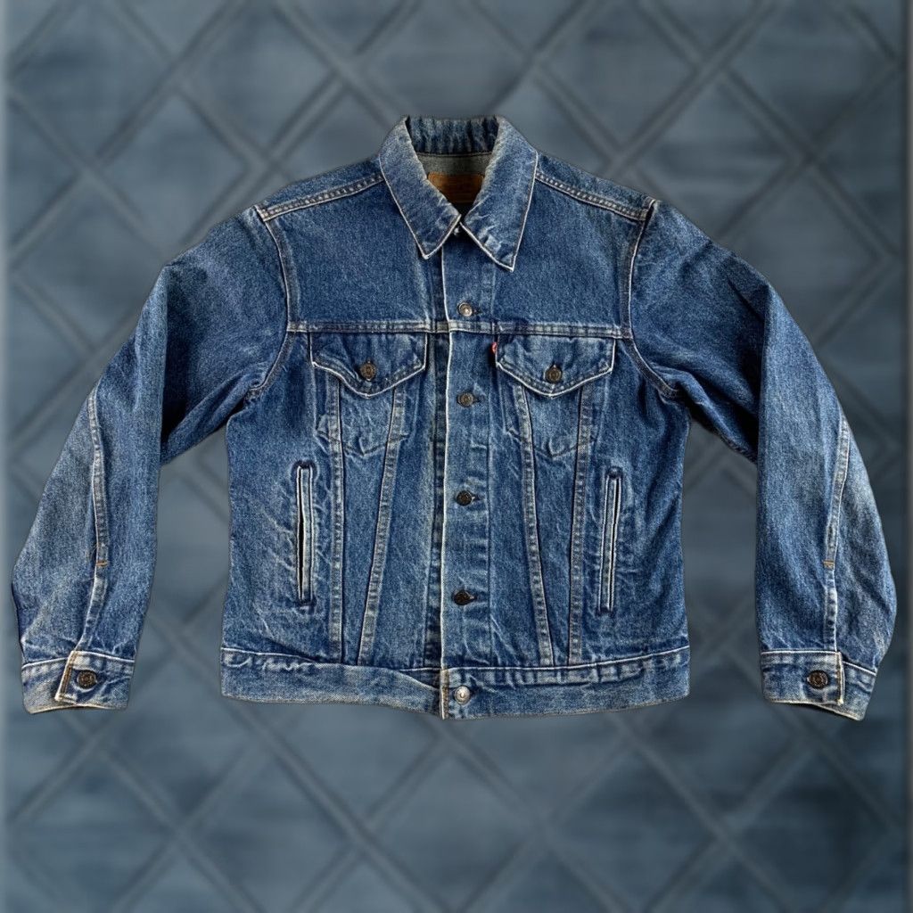Levi's VINTAGE Levi's Denim Trucker Jacket Mens 40 Blue Biker Moto Cowboy Western USA Denim Trucker Jacket Mens 40 Blue Levis Jeans Jacket Leather? Size US XXS / EU 40 - 1 Thumbnail