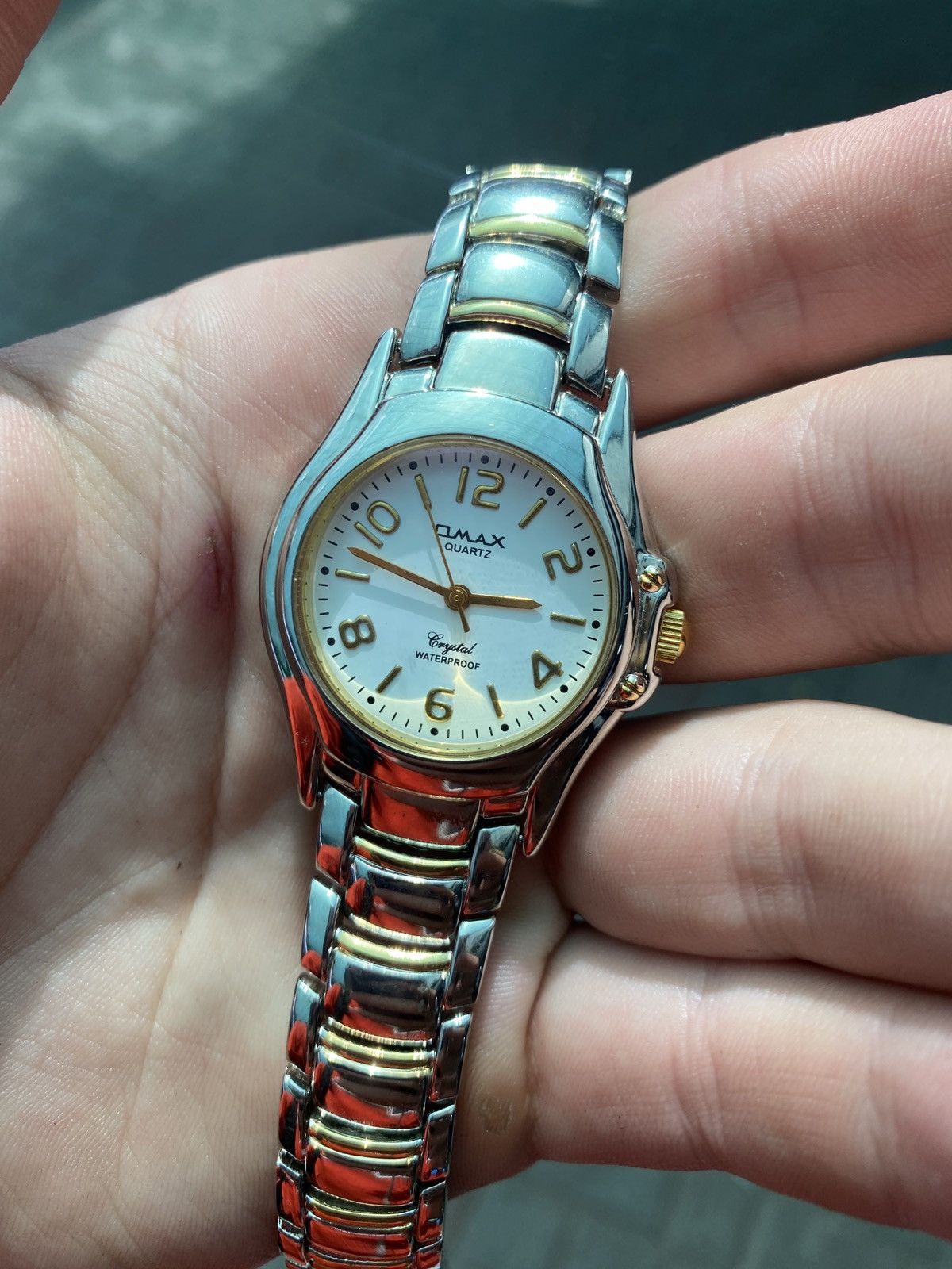 Japanese Brand Stylish OMAX Crystal Watch Quartz Working Size ONE SIZE - 7 Thumbnail