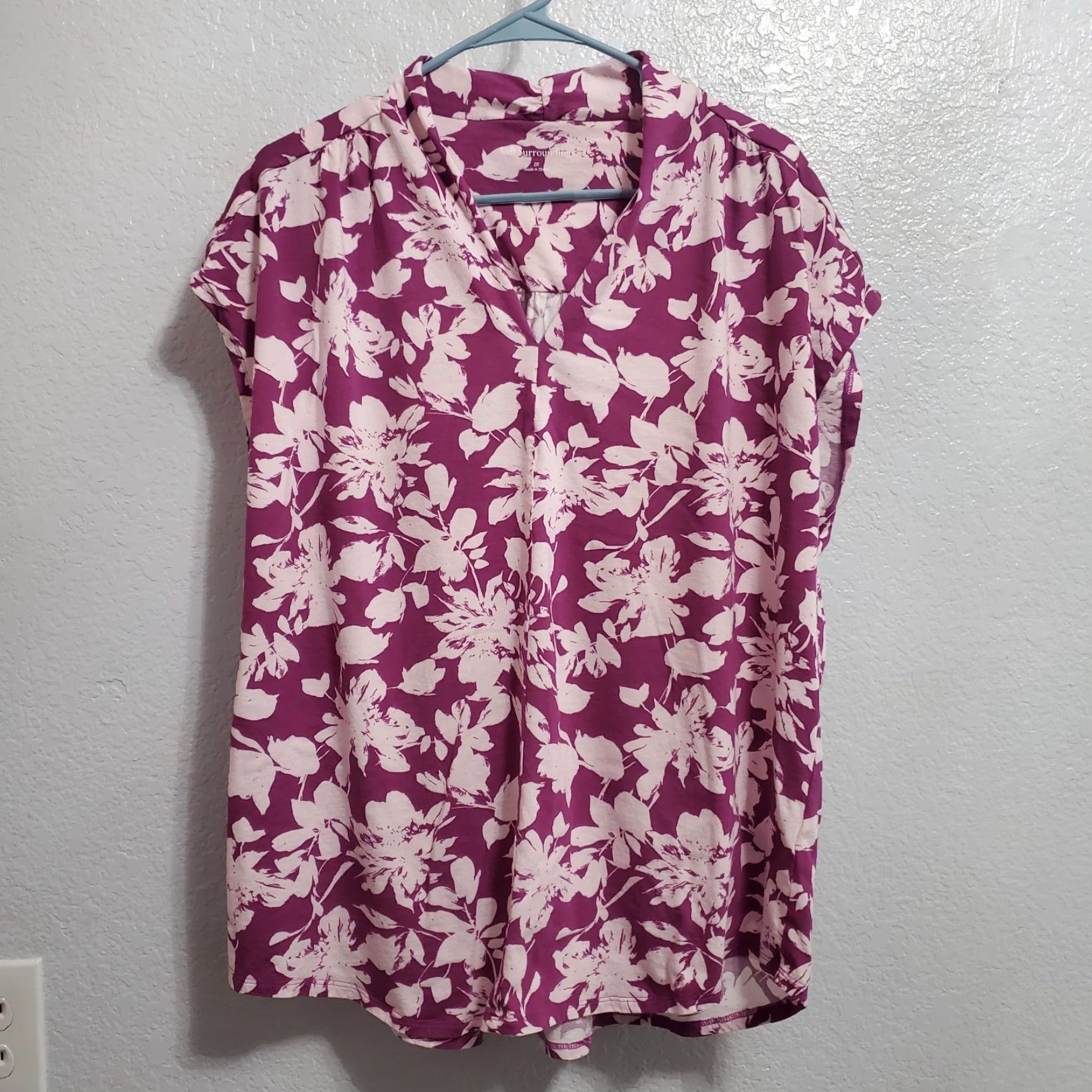 Soft Surroundings VINTAGE Soft Surroundings Top Women 2X Purple Floral Cotton Modal V Neck Short Sleeve Bohemian Tunic Shirt Womens Size XXL / US 16-18 / IT 52-54 - 2 Thumbnail