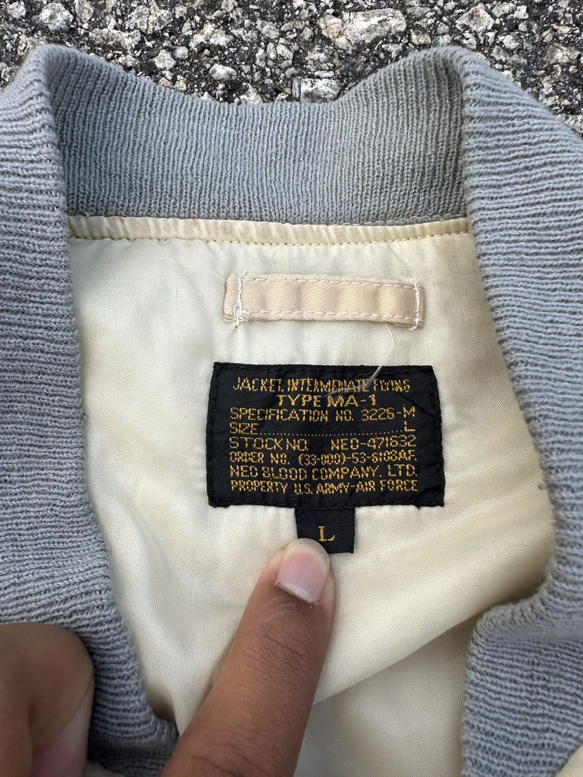 Vintage 🪖Vintage Sun Faded MA-1 Man Intermediate Bomber Jacket Size US M / EU 48-50 / 2 - 5 Thumbnail