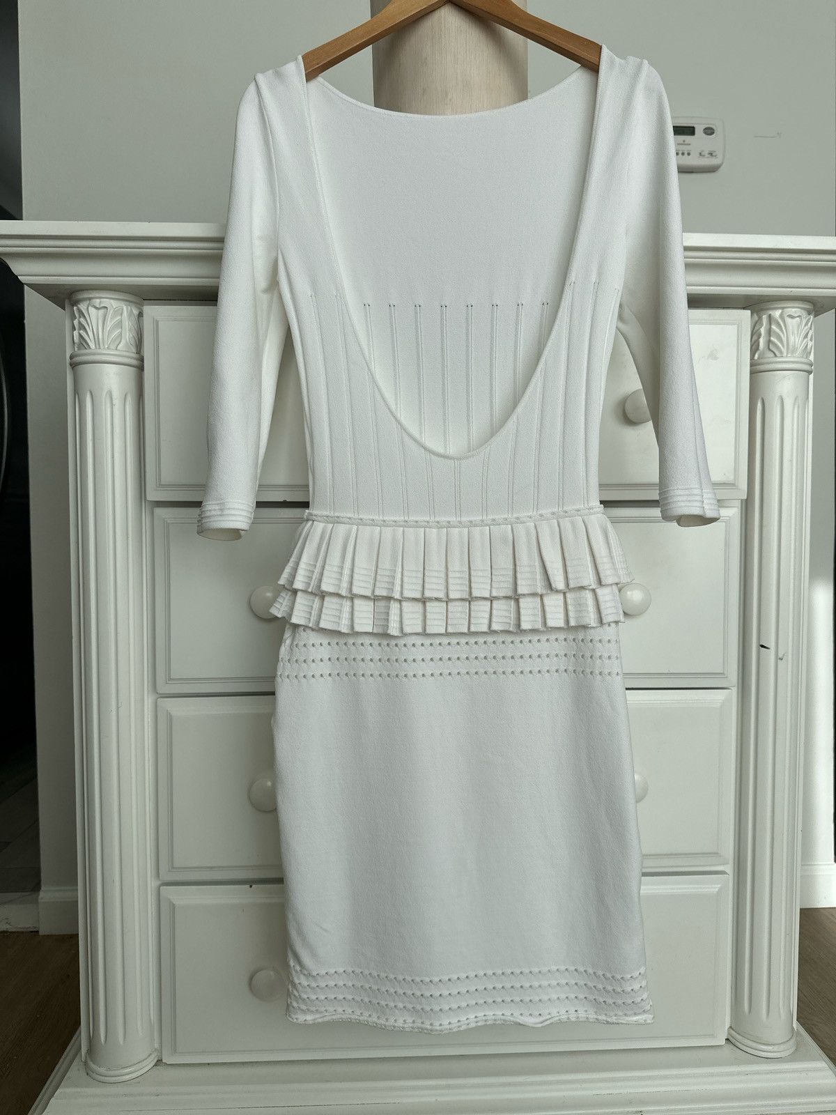 Dsquared2 Dsquared2 White Knit Open Back Dress – Made in Italy Size S / US 4 / IT 40 - 18 Thumbnail