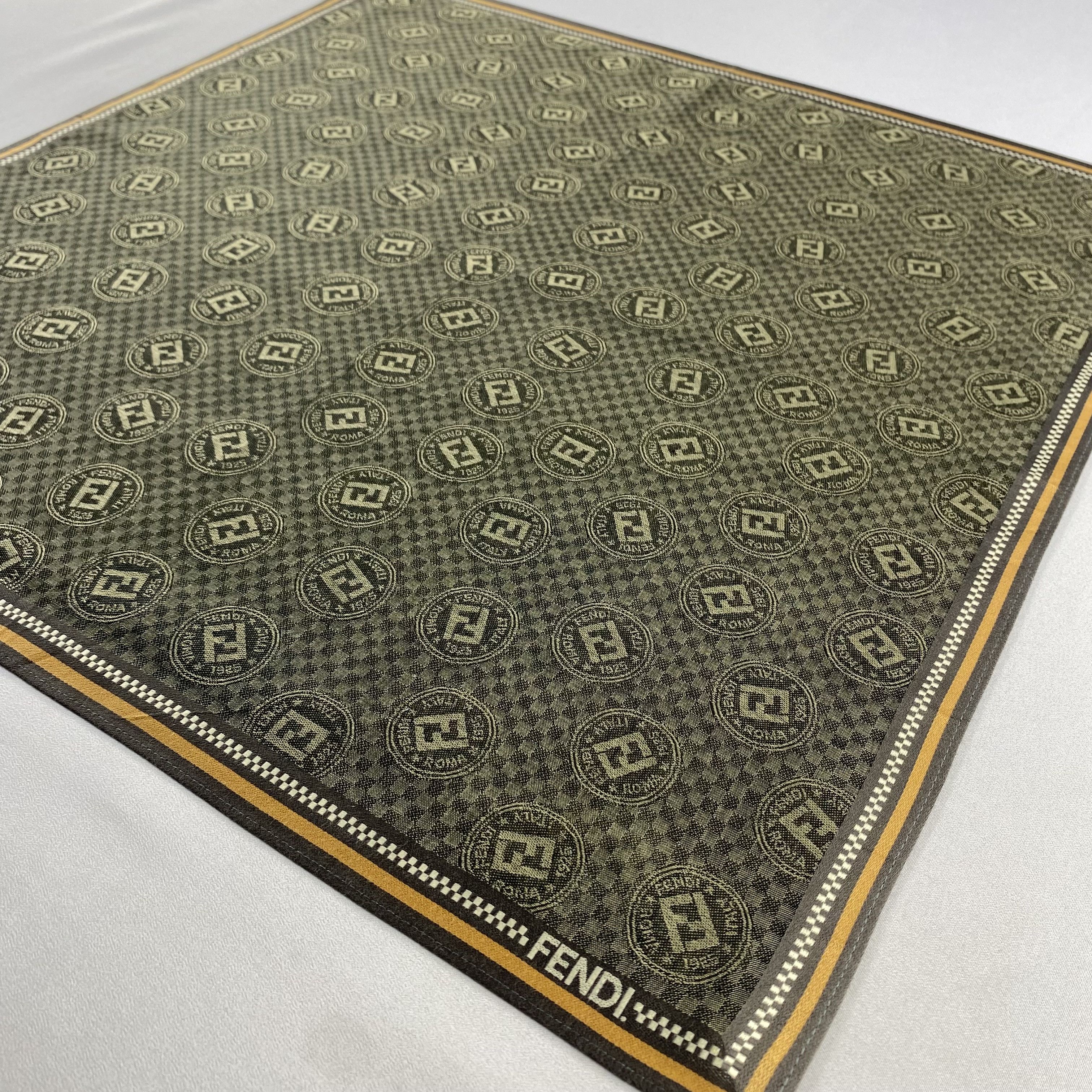 Vintage Fendi Handkerchief / Neckerchief / Bandana-P1058 Size ONE SIZE - 2 Thumbnail