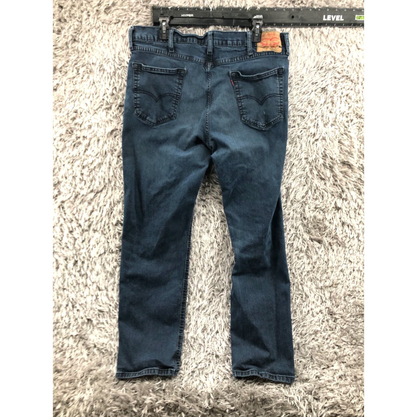Levi's Levi's 540 Straight Jeans Mens 39x32 Mid Rise Medium Blue Denim Regular Waist 5-Pocket Style Jeans Size US 39 - 6 Thumbnail