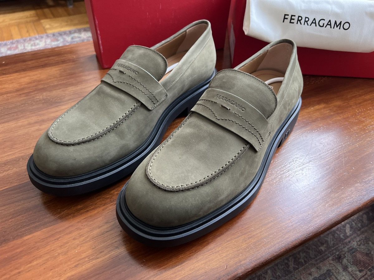 Salvatore Ferragamo Salvatore Ferragamo Caligola Loafers Size US 10.5 / EU 43-44 - 14 Thumbnail