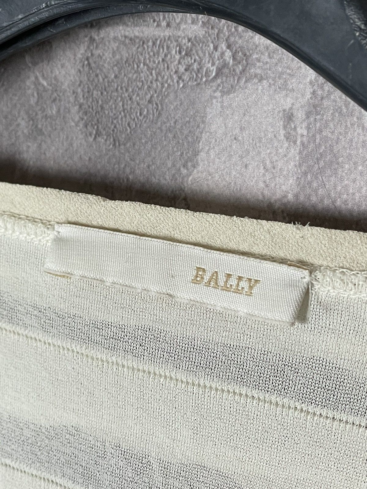 Bally Bally Avant Garde Abstract T shirt Size XS / US 0-2 / IT 36-38 - 8 Thumbnail