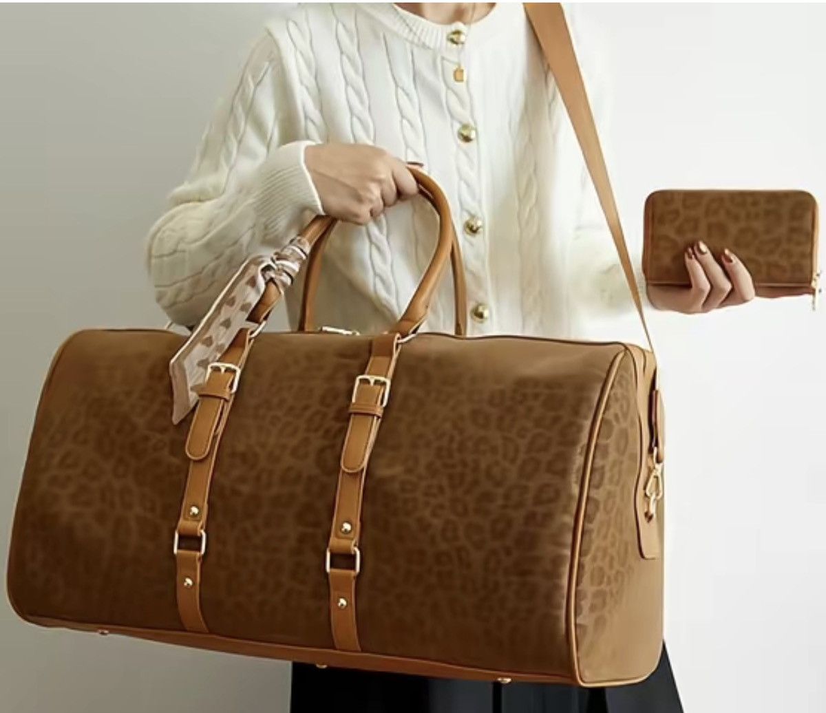 Other Leopard Print Vegan Leather Duffel / Weekender Bag Size ONE SIZE - 3 Thumbnail