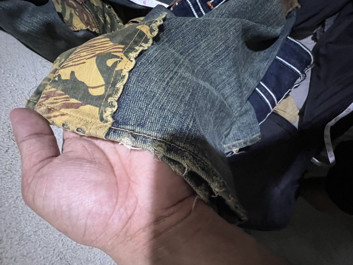 Other Y2k jeans with camo pocket Size US 34 / EU 50 - 21 Thumbnail