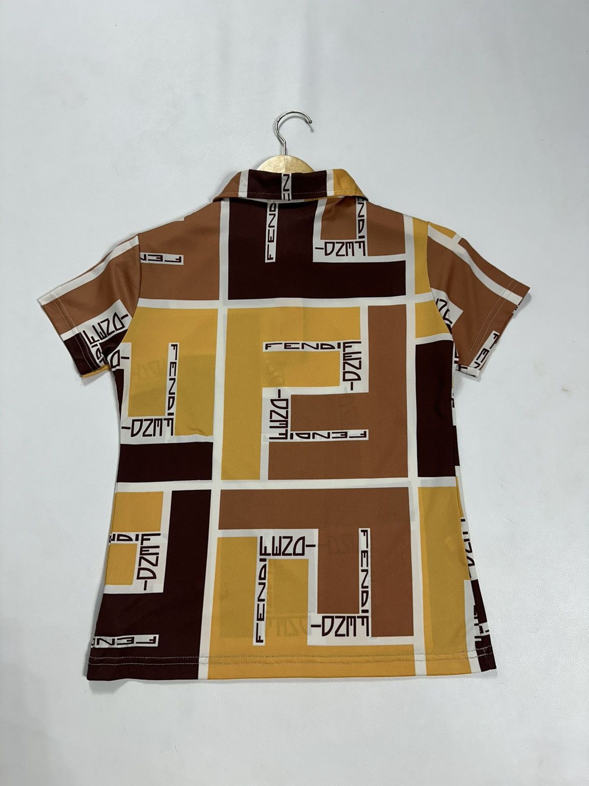 Fendi × Vintage Vintage Fendi Polos Size M / US 6-8 / IT 42-44 - 9 Thumbnail