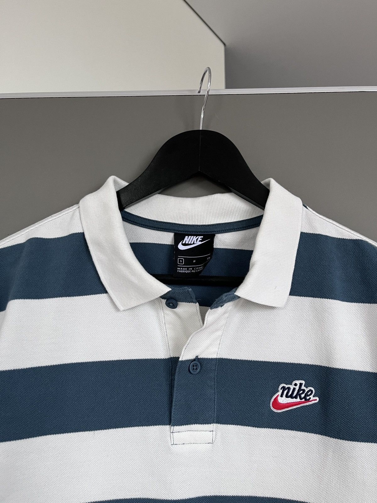 Nike Nike Striped Old Logo Swoosh Iconic Polo Size US S / EU 44-46 / 1 - 3 Thumbnail
