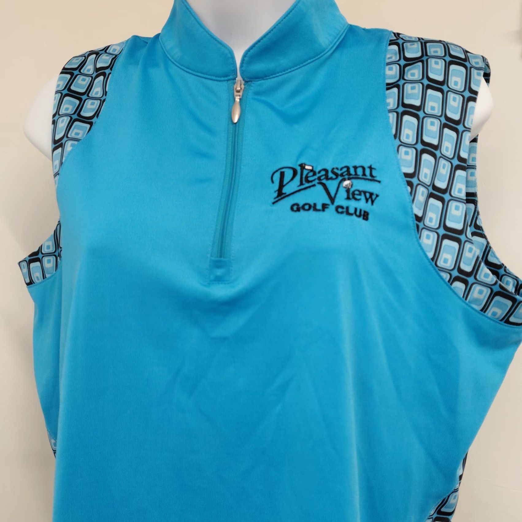 Vintage Bermuda Sands XP Golf Shirt Women's L Sleeveless Blue/Black Pleasant View UPF 50 Shirt Polo Golf Women Made in Guatemala Size L / US 10 / IT 46 - 5 Thumbnail