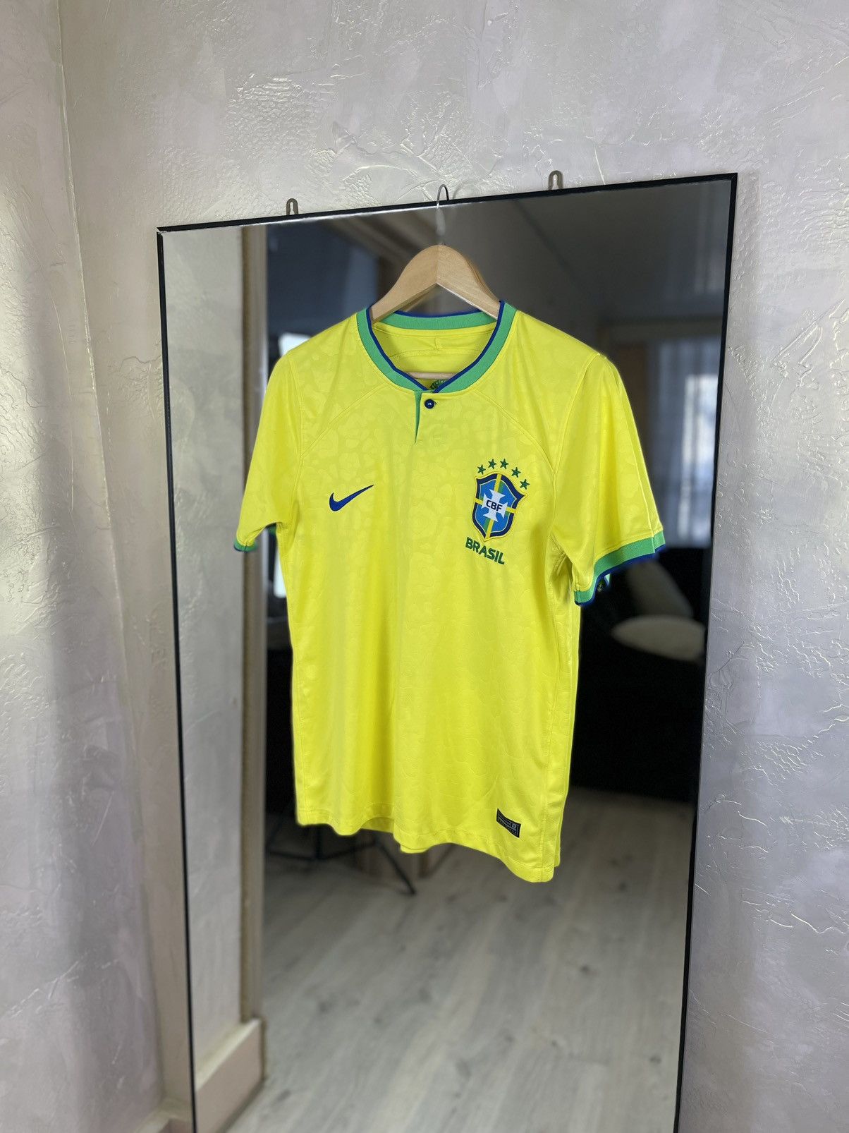 Nike Authentic Nike Brazil Neymar Jr. 2022 Dri-Fit ADV Jersey Size US S / EU 44-46 / 1 - 1 Thumbnail