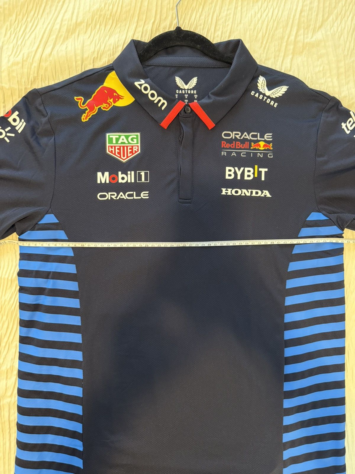Red Bull Red Bull x Castore Racing Polo Size US M / EU 48-50 / 2 - 7 Thumbnail