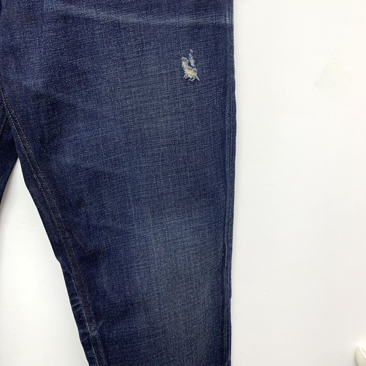 Dolce & Gabbana Dolce Gabbana Dark Blue Vintage Distressed Denim Pants K26WX Size US 36 / EU 52 - 4 Thumbnail