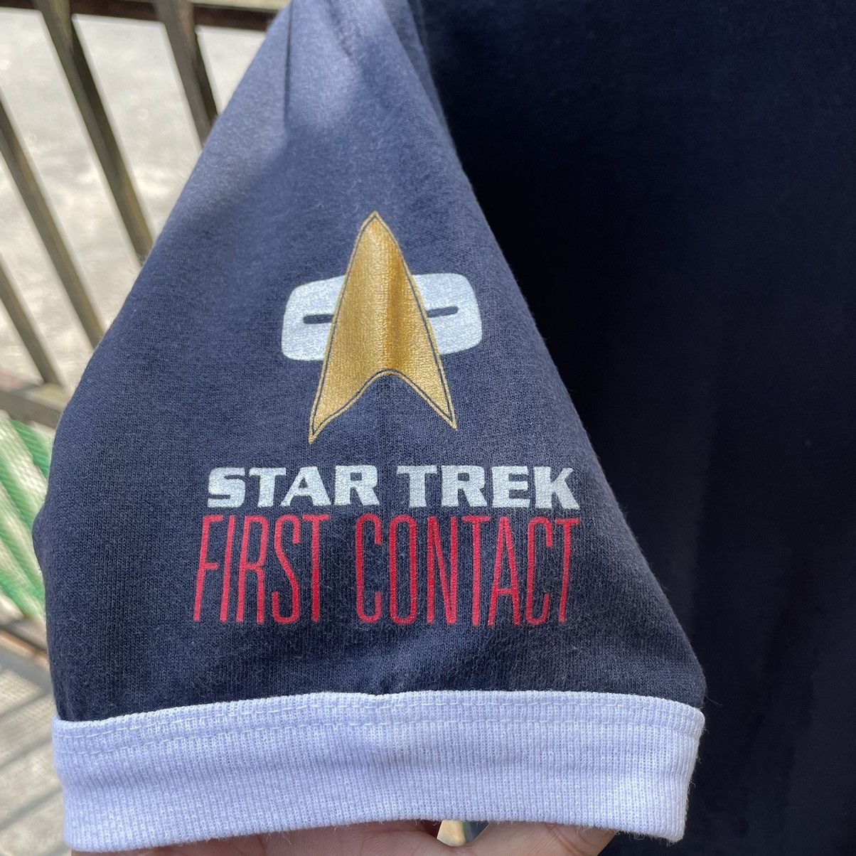 Vintage 🔥Vintage Star Trek Lost Contact Promo Movie Ringer Tee Size US M / EU 48-50 / 2 - 6 Thumbnail