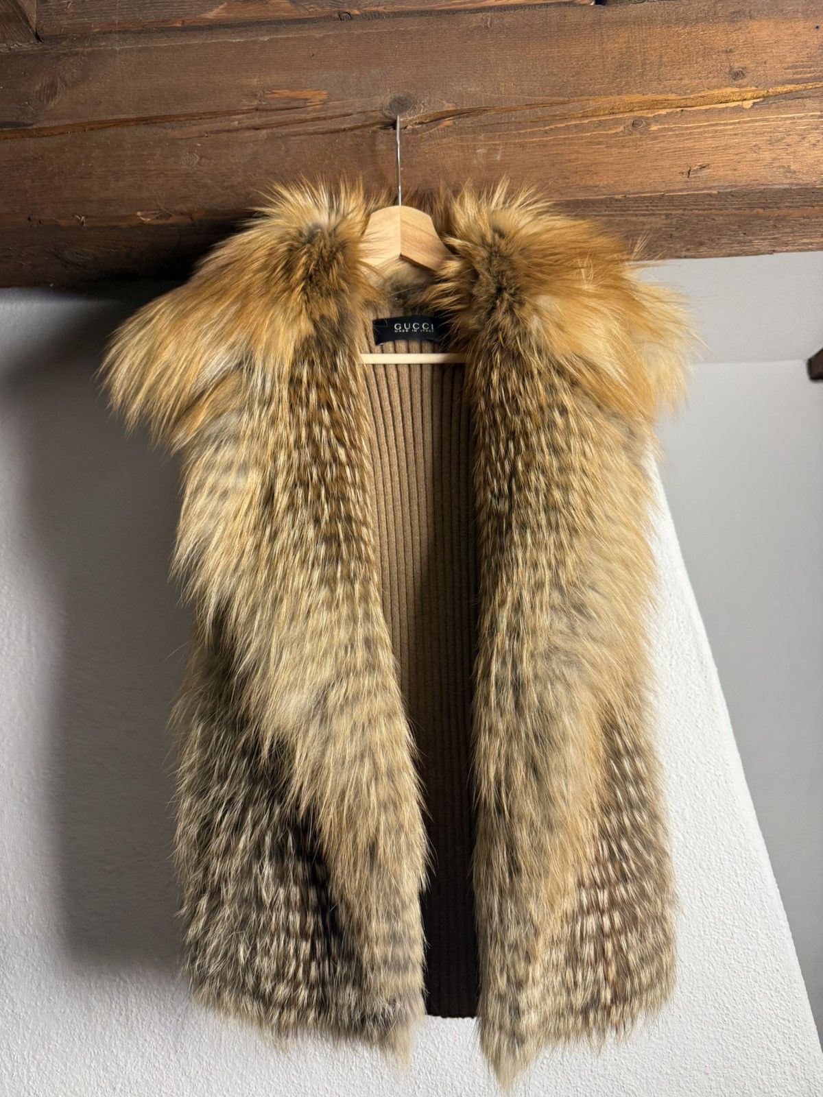 Gucci Luxury Gucci Camel Knit Fur Vest Made in Italy Women’s Size S / US 4 / IT 40 - 1 Thumbnail