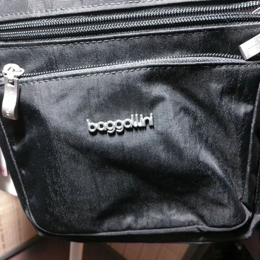 Other Black Baggallini Pocket Crossbody with RFID Size ONE SIZE - 3 Thumbnail