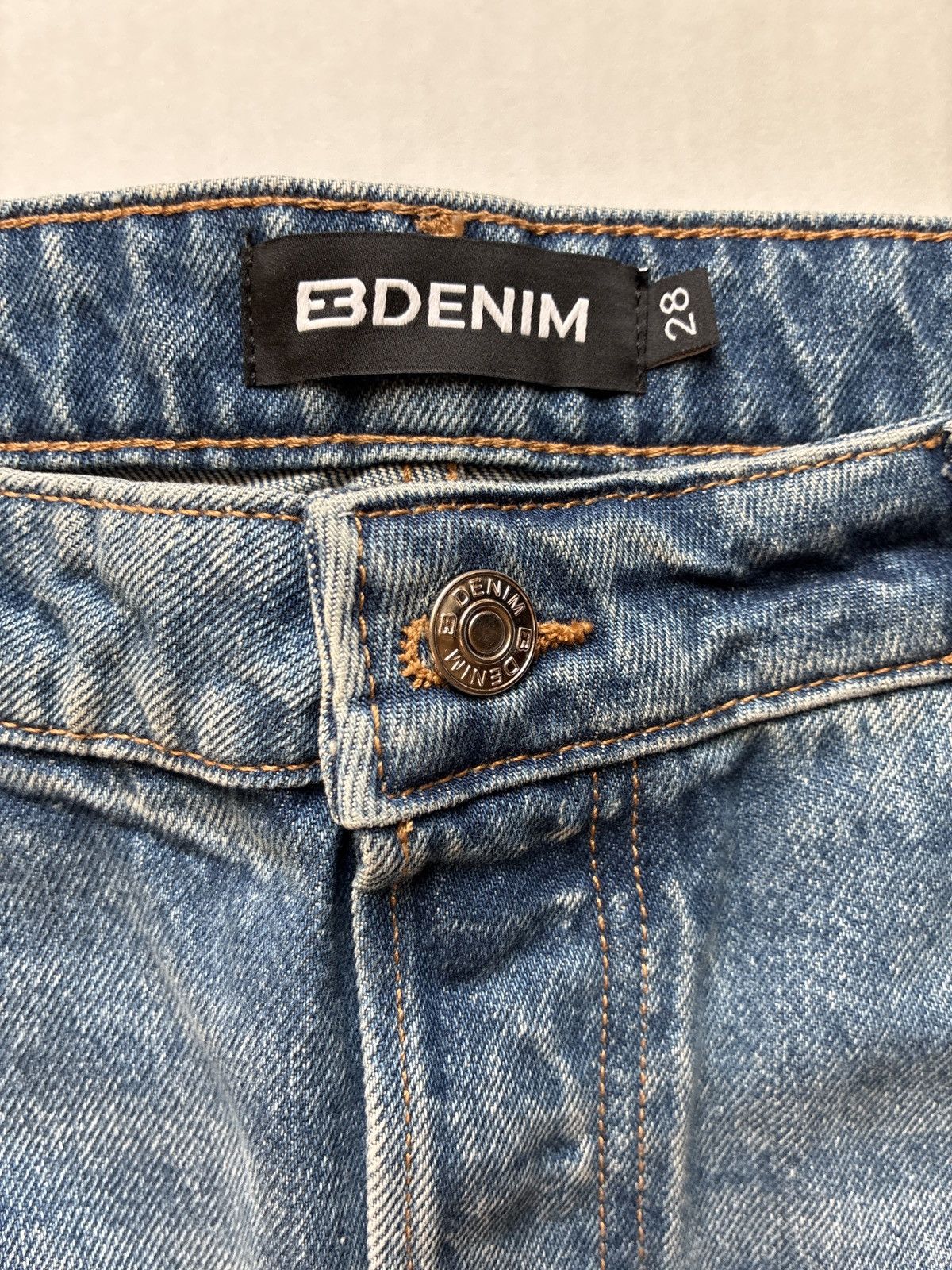 EB Denim EB Denim Barrel Jeans Sz 28 NWT Midrise Size 28" / US 6 / IT 42 - 7 Thumbnail