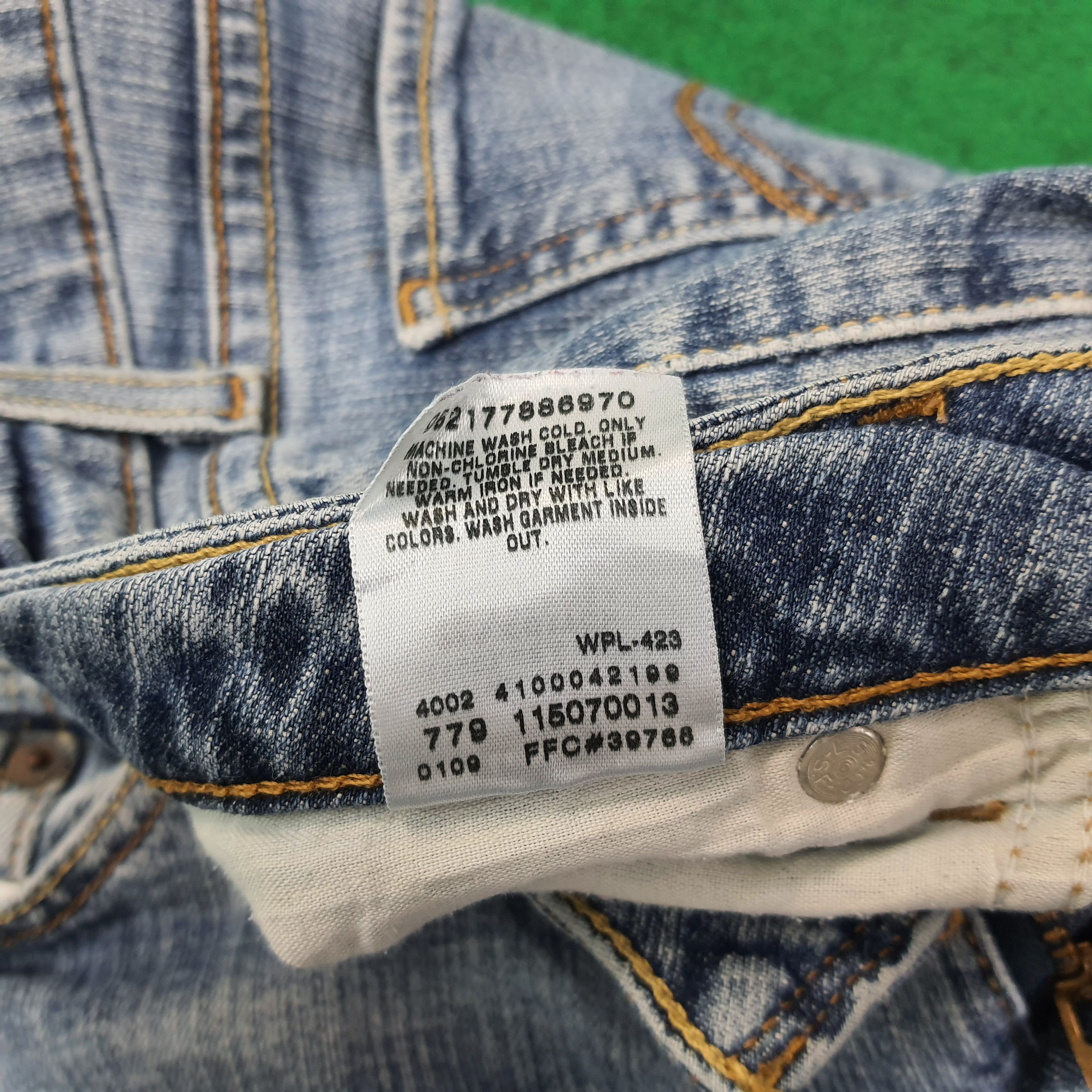 Levi's Vintage Levi's 524 Jeans Distressed Jeans C244N9 Size 35" - 9 Thumbnail