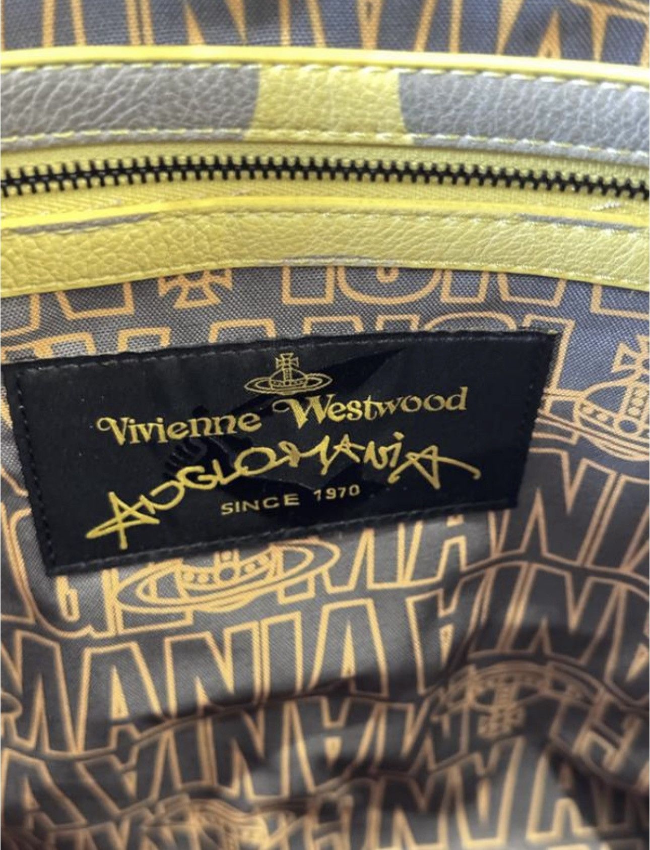 Vivienne Westwood Vivienne Westwood yellow Easter bunny bag Size ONE SIZE - 8 Thumbnail