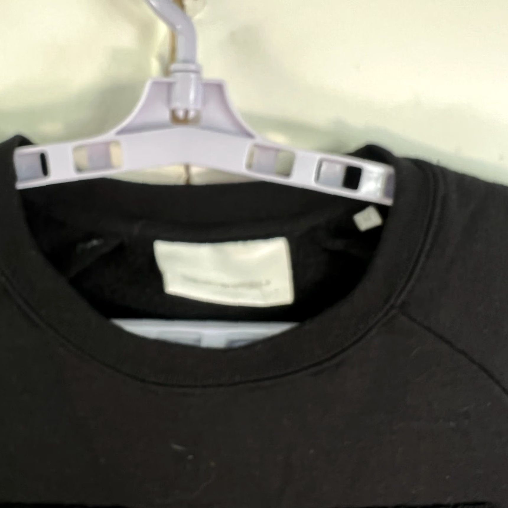 Vintage Tailored Original Embossed T Sweatshirt Mens Size M Black Size US M / EU 48-50 / 2 - 3 Thumbnail