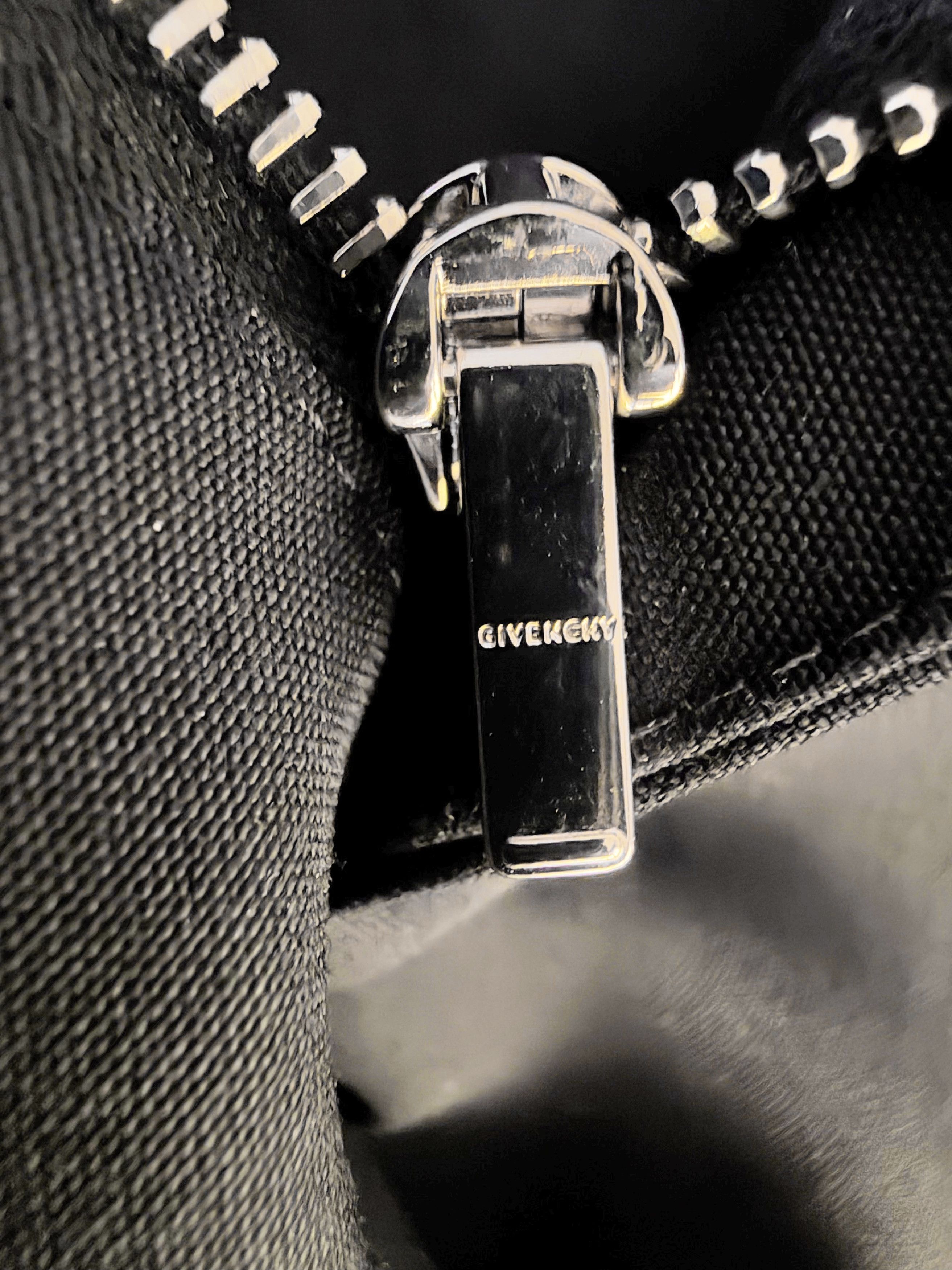 Givenchy Debut 4G Chain Detail Tailored Trousers Size US 34 / EU 50 - 12 Thumbnail
