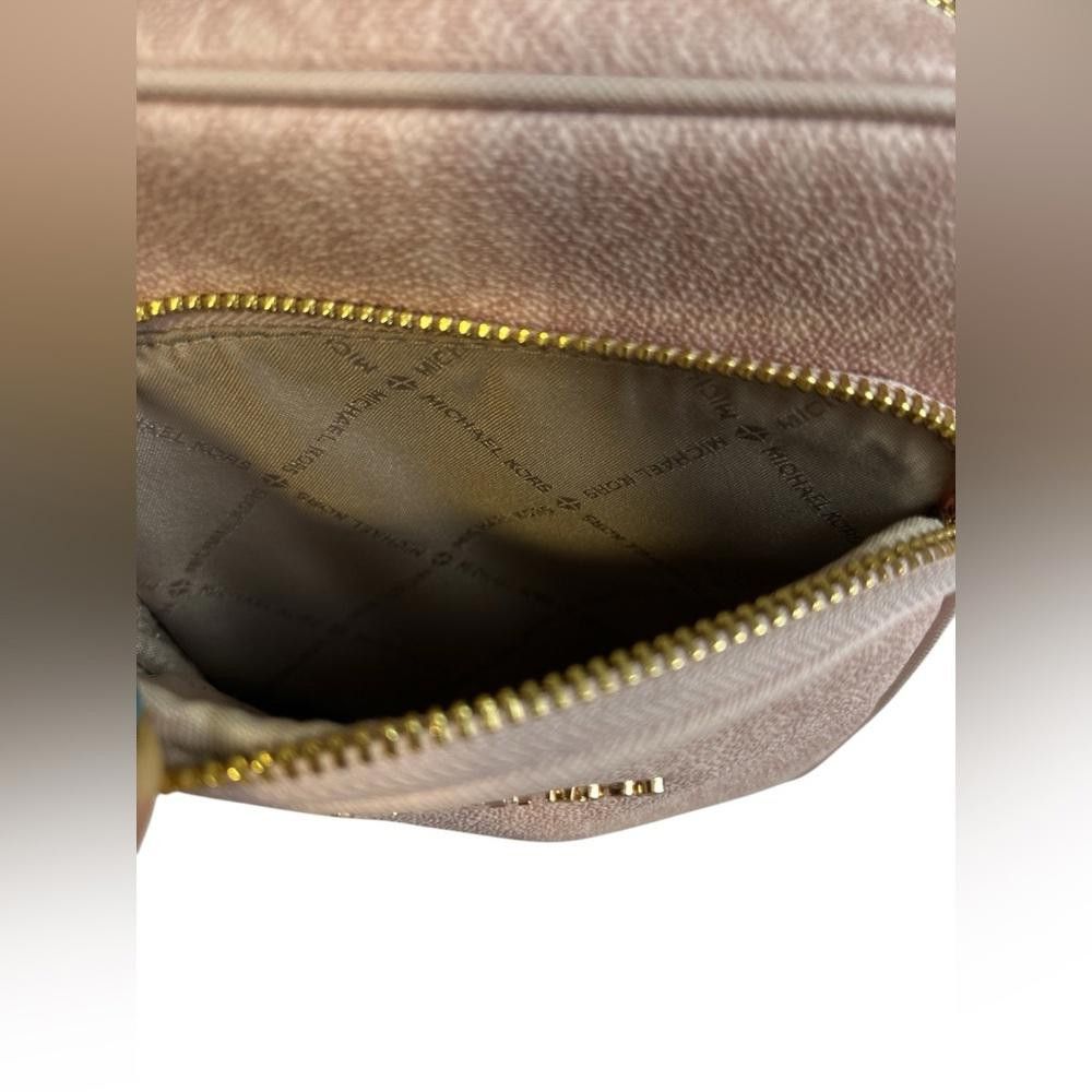Designer Michael Kors MK Signature Phone Crossbody Bag Size ONE SIZE - 3 Thumbnail