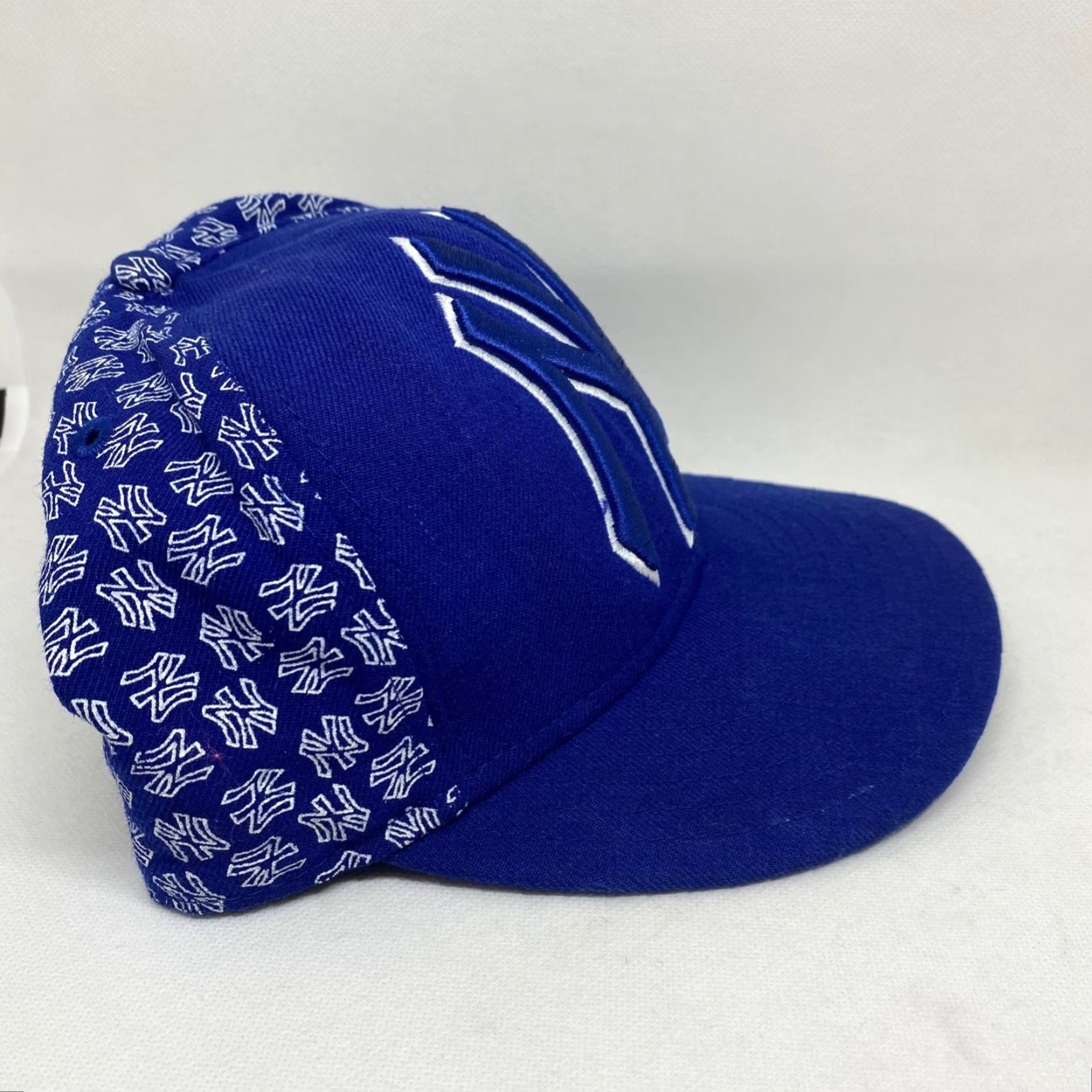 New Era VINTAGE New York Yankees Baseball Cap Unisex Adults 7 3/8 Wool NYC Logo Sports Size ONE SIZE - 5 Thumbnail