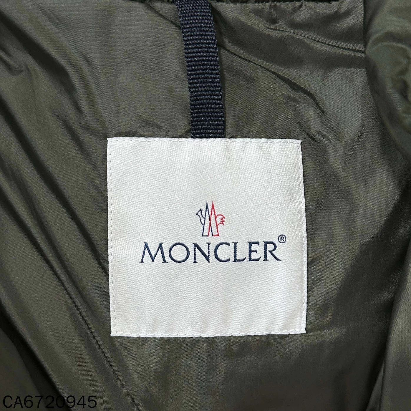 Moncler Moncler slim longline deep green down coat size 1 Size S / US 4 / IT 40 - 6 Thumbnail