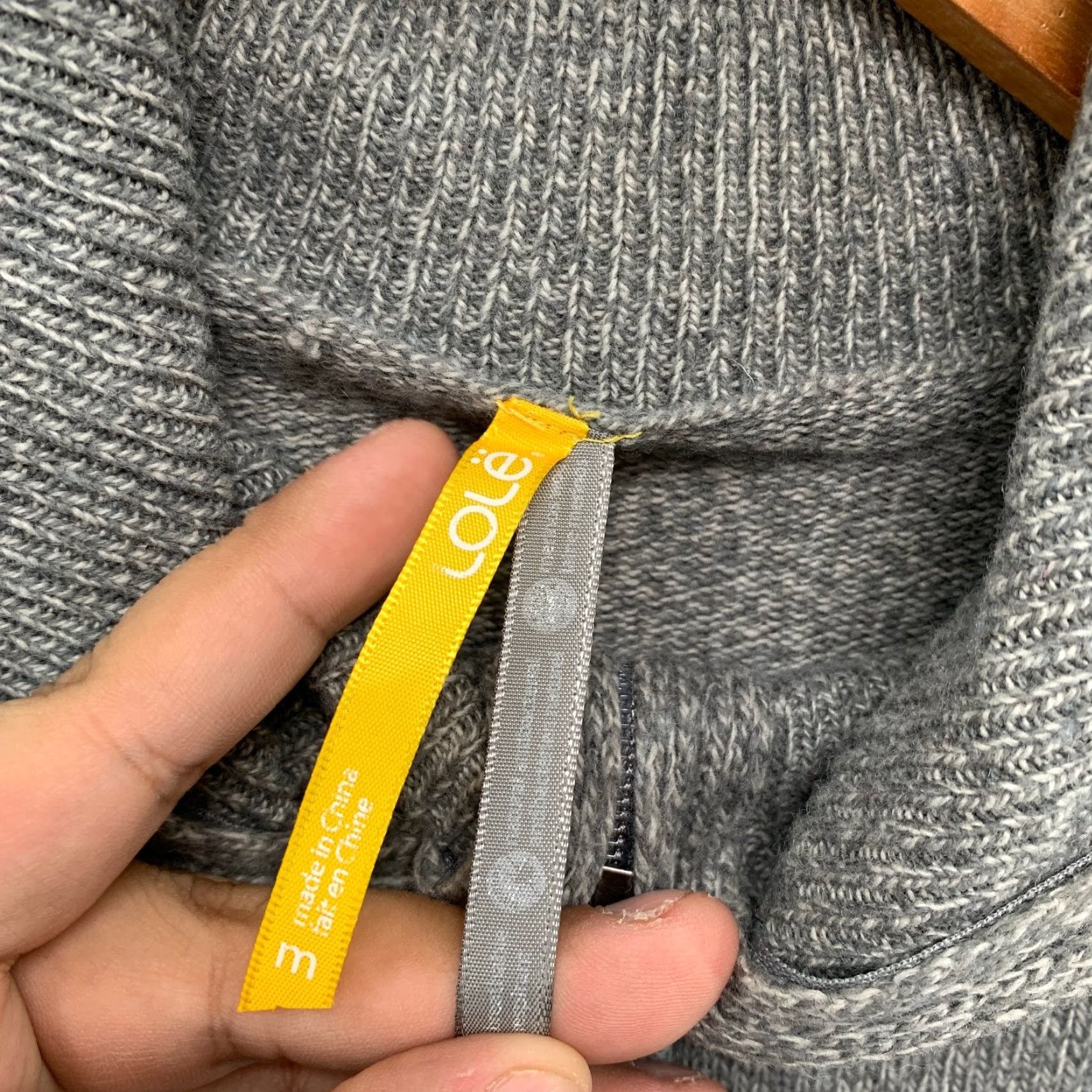 Vintage Lole Merino Wool 1/2 Zip Sweater Womens S Gray Cowl Neck 1/2 Zip Wool Knit Pullover Winter, Spring, Fall Womens Size S / US 4 / IT 40 - 6 Thumbnail