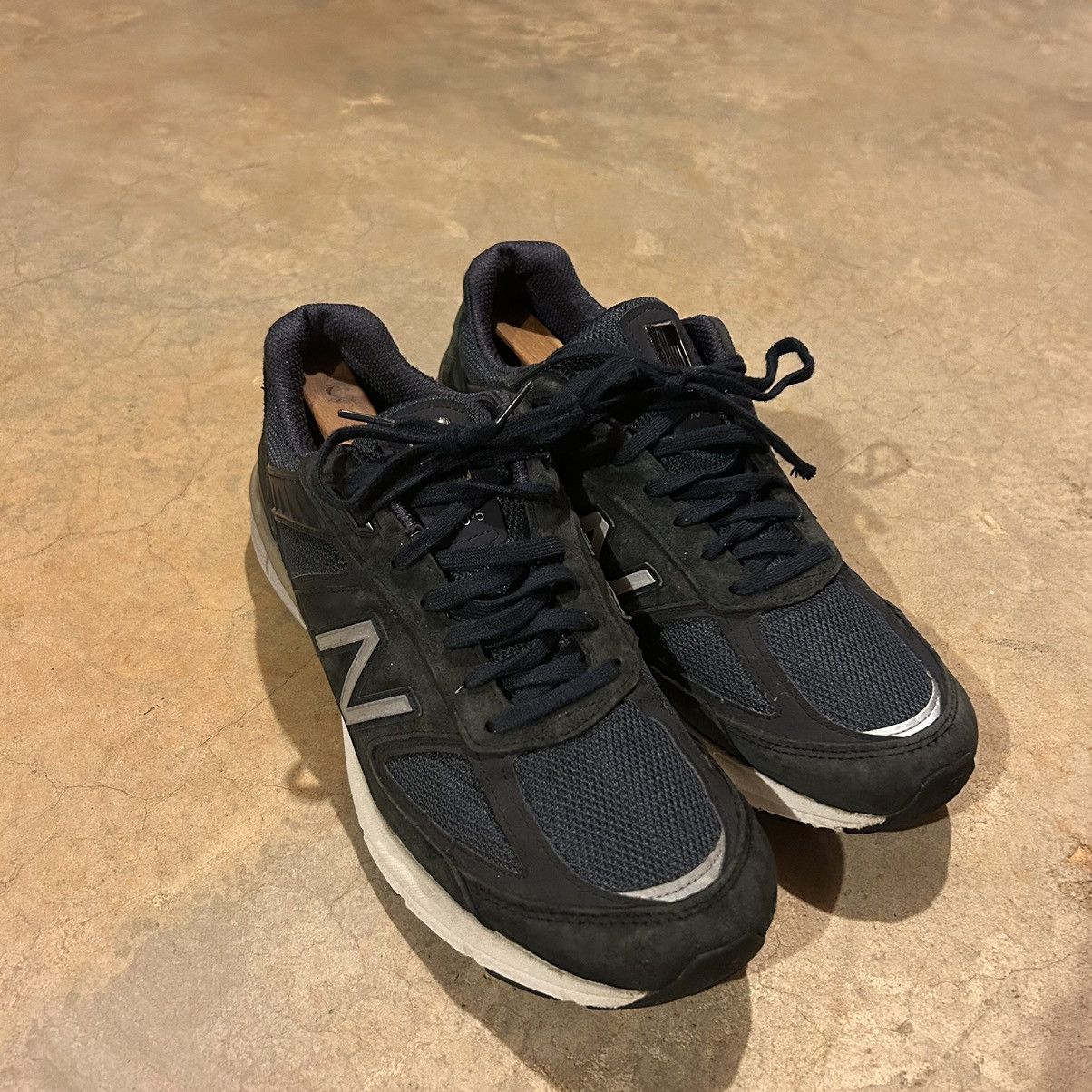 New Balance New Balance 990v5 Navy Blue US 12 Made in USA 🇺🇸 Size US 12 / EU 45 - 8 Thumbnail