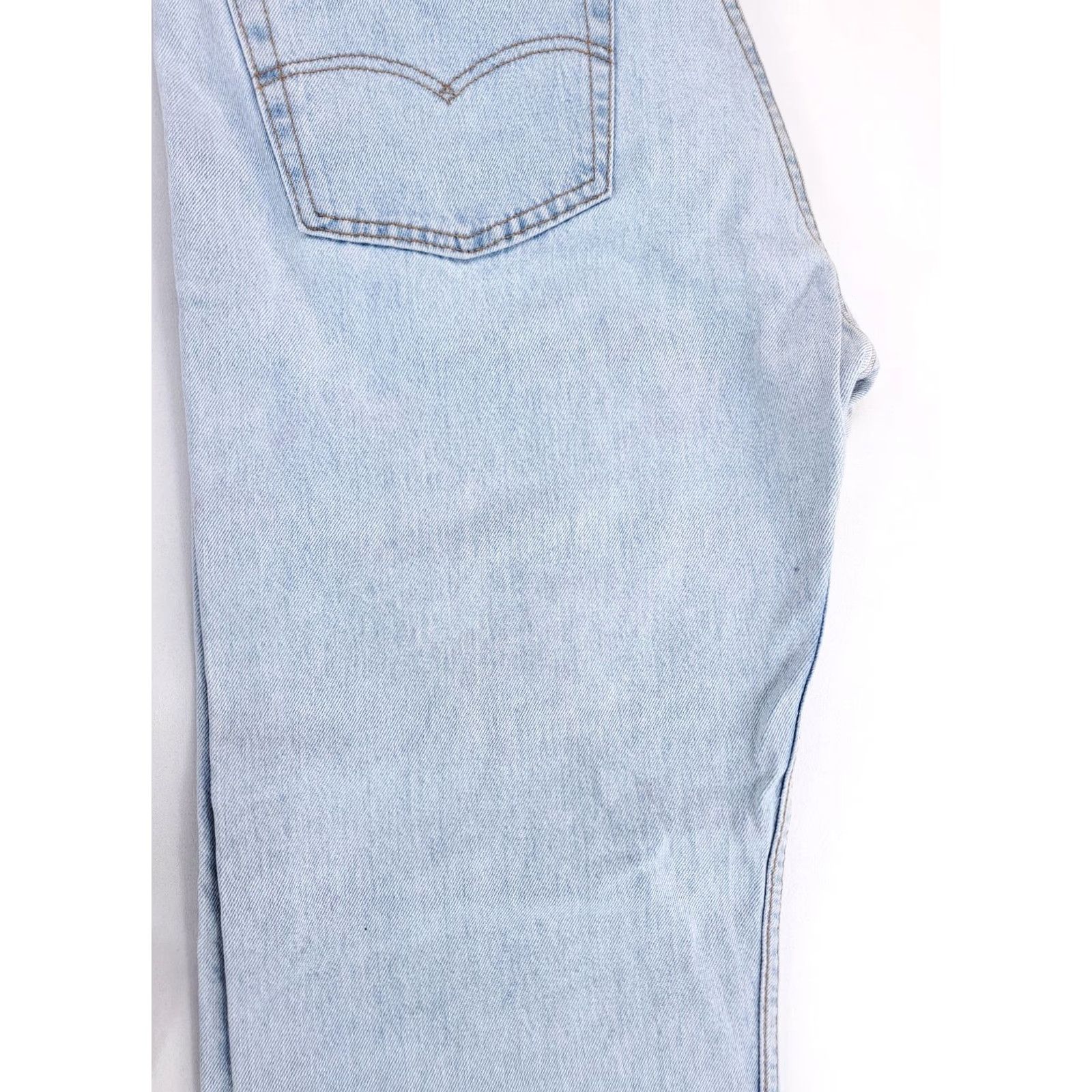 Levi's VINTAGE Levi's 501 Jeans 90s Light Blue Mens 37 x 32 Straight Mens Size US 37 - 7 Thumbnail