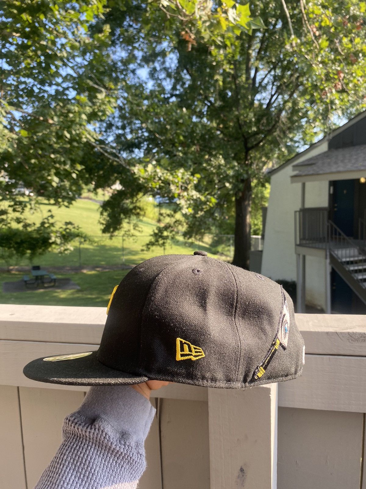 New Era Custom Tweety Bird Pirates Fitted Size ONE SIZE - 3 Thumbnail