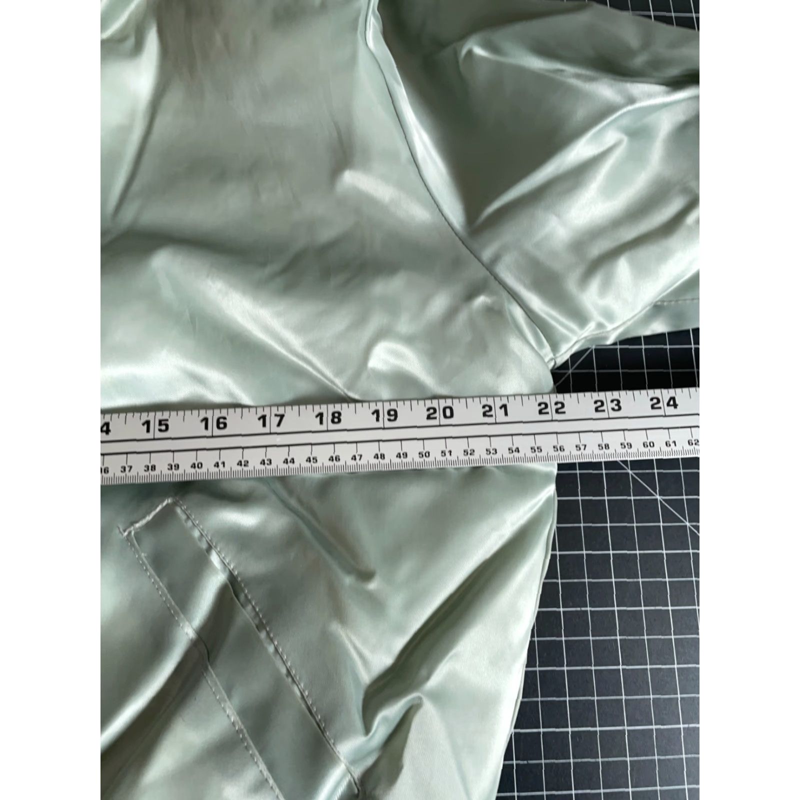 Holloway VINTAGE Holloway Jacket 80s Lawrence Tech Satin Bomber Jacket Adult Medium Silver Size US M / EU 48-50 / 2 - 6 Thumbnail