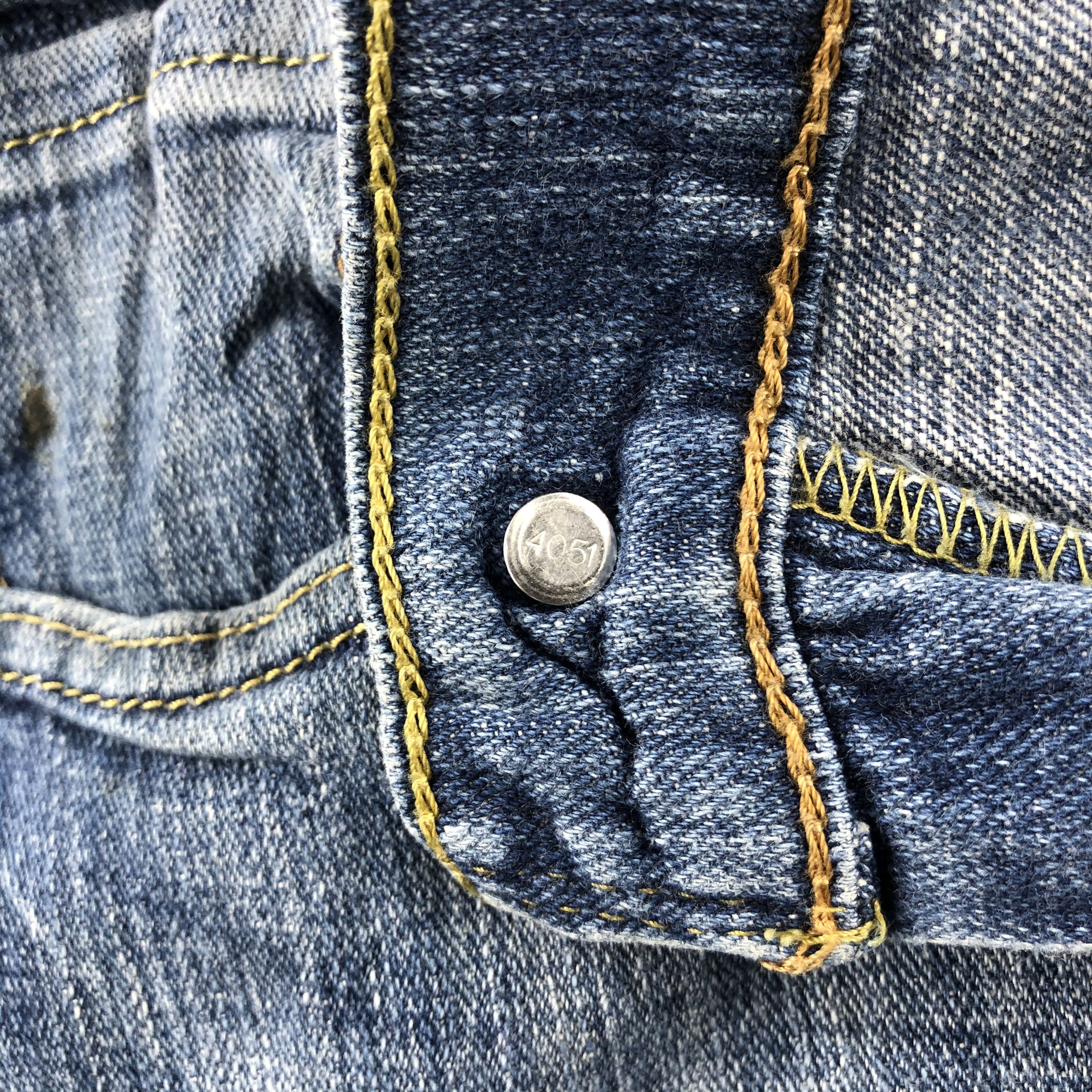 Levi's Vintage Levis 505 Jeans-J975 Size US 31 - 8 Thumbnail