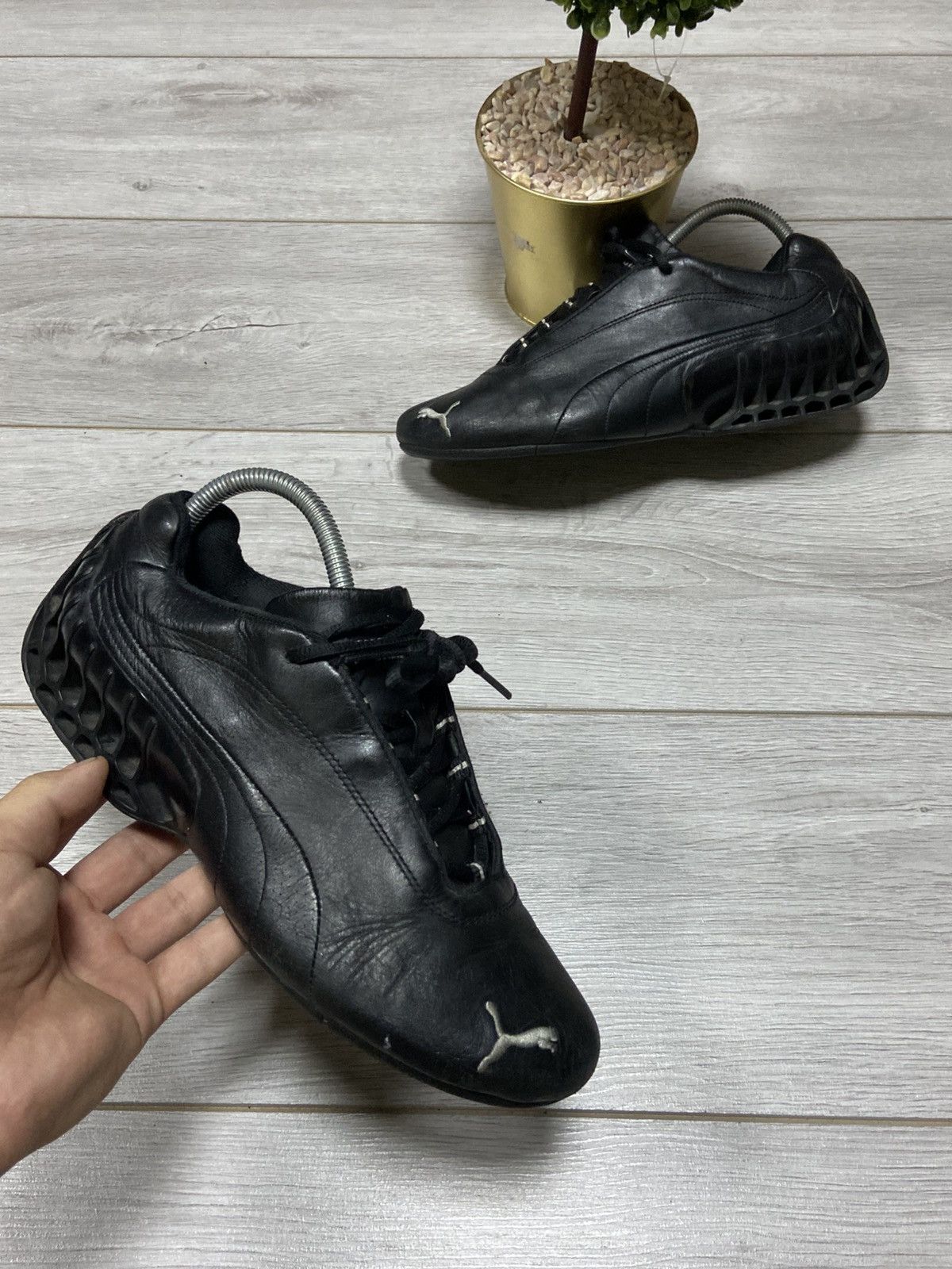 Puma Puma speed cat structure RARE vintage logo sneakers leather Size US 7 / EU 40 - 1 Thumbnail