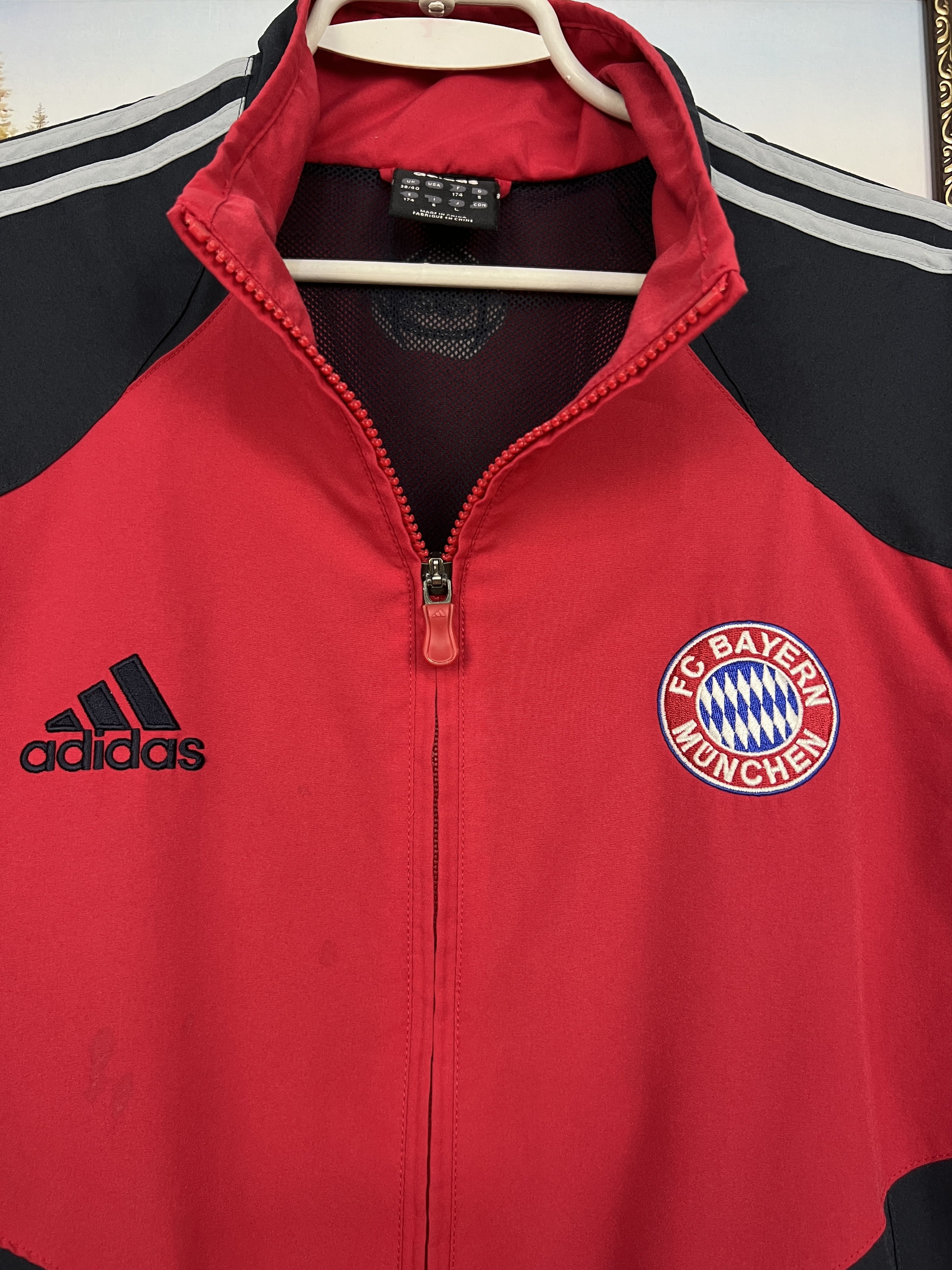 Adidas Vintage Adidas Bayern Munich Football Jacket Soccer Size US M / EU 48-50 / 2 - 3 Thumbnail
