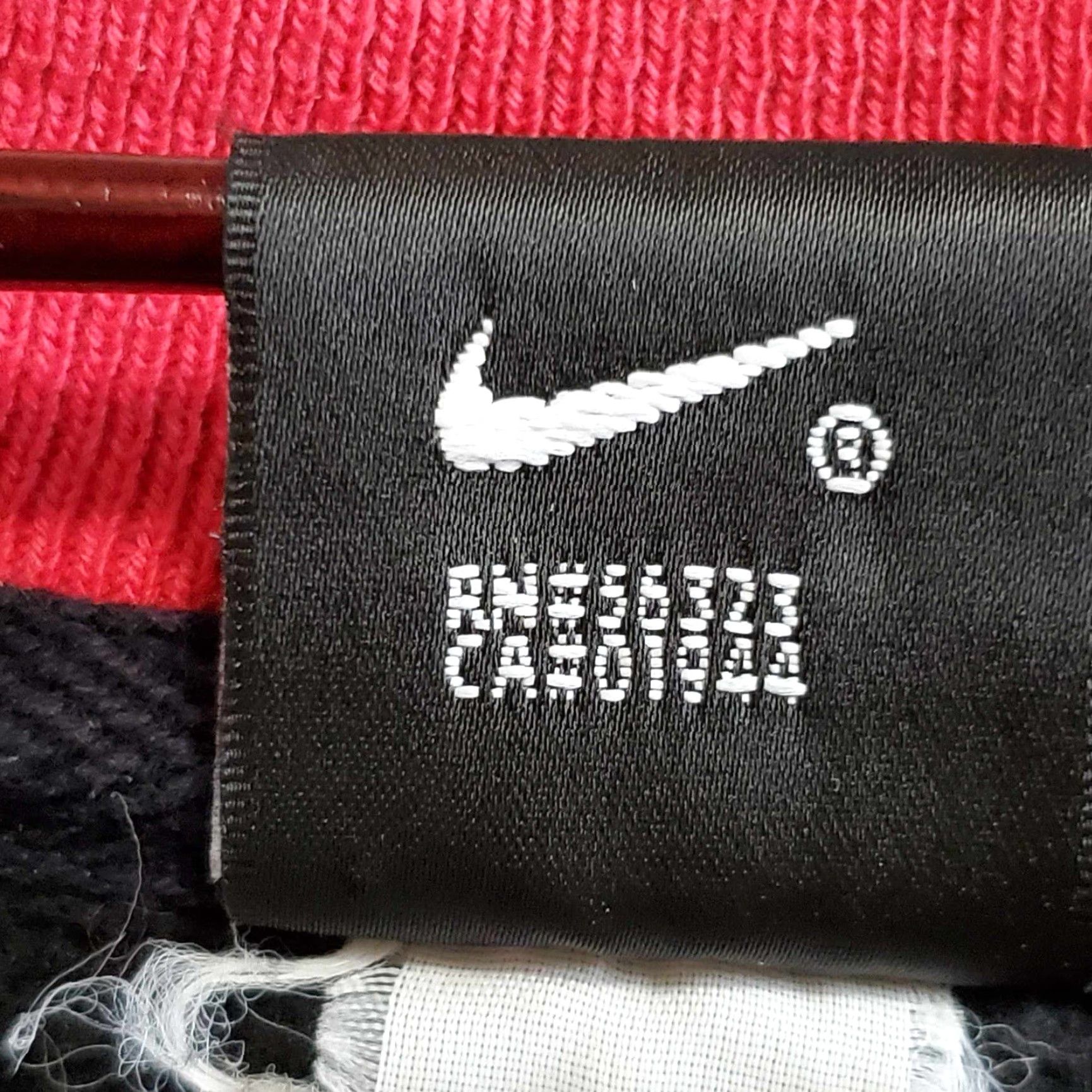 Nike VINTAGE Nike Sweatshirt Shirt Mens L Black 90s Sports Footlocker USA RARE L Size US L / EU 52-54 / 3 - 6 Thumbnail