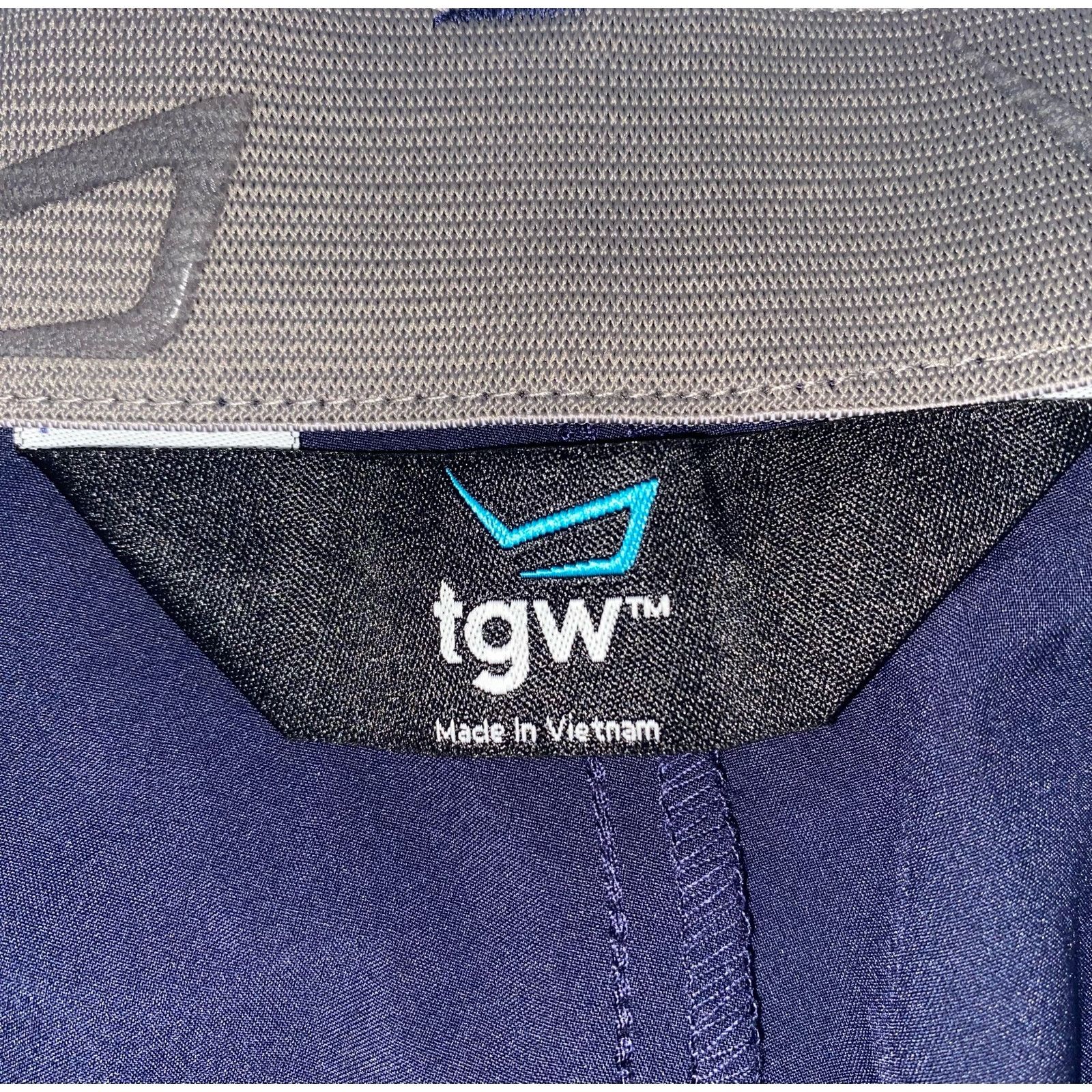 Other TGW Mens Golf Shorts Size US 42 / EU 58 - 3 Thumbnail