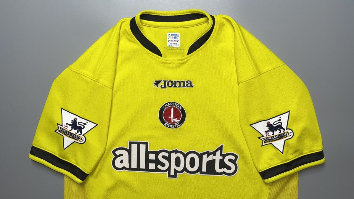 Joma CHARLTON JOMA 2003/2004 FOOTBALL AWAY JERSEY #11 DI CANIO Size US M / EU 48-50 / 2 - 3 Thumbnail