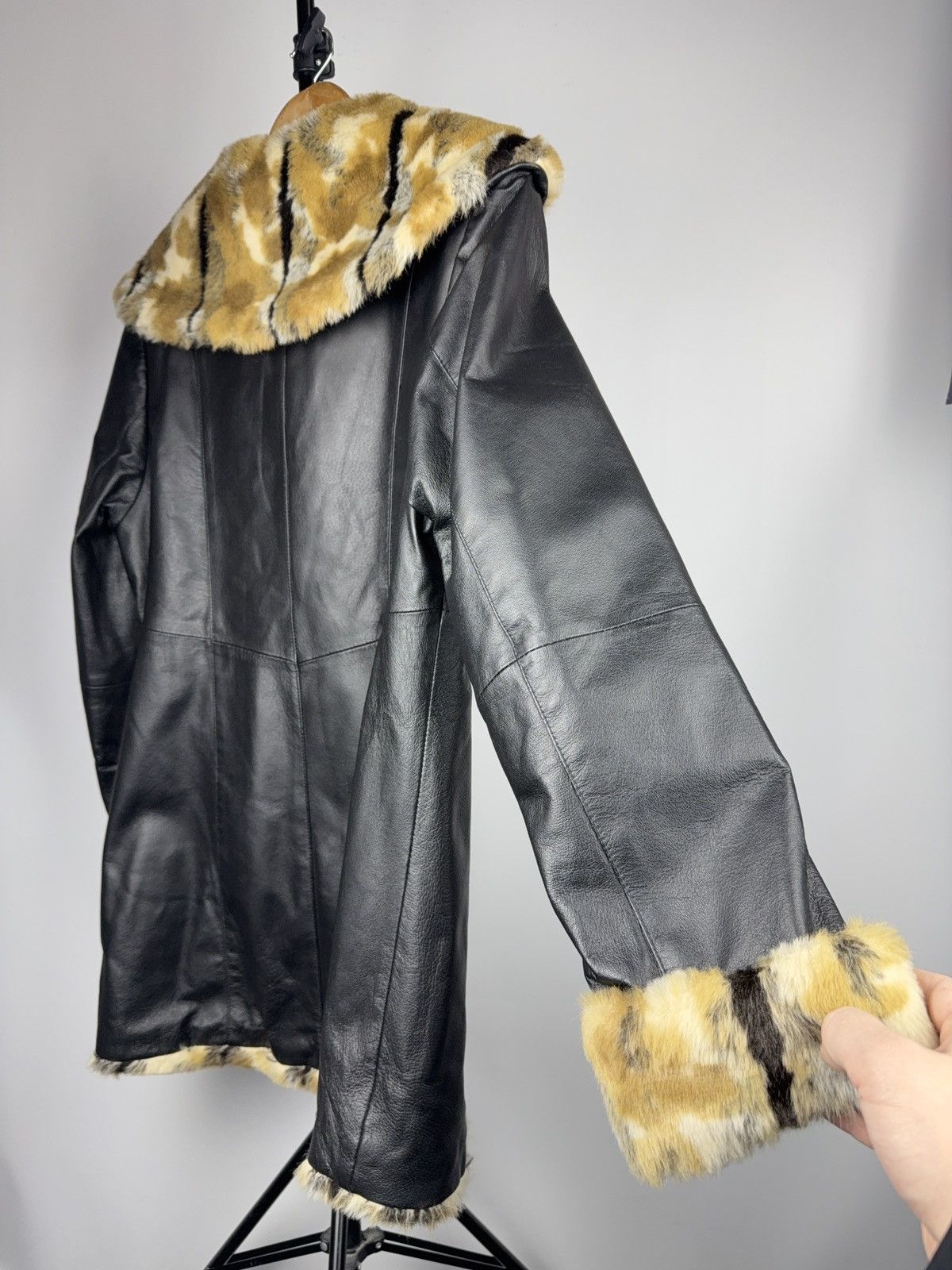 Japanese Brand Woodpecker Leather Coat Faux Fur Collar Casual Collection Size M / US 6-8 / IT 42-44 - 14 Thumbnail