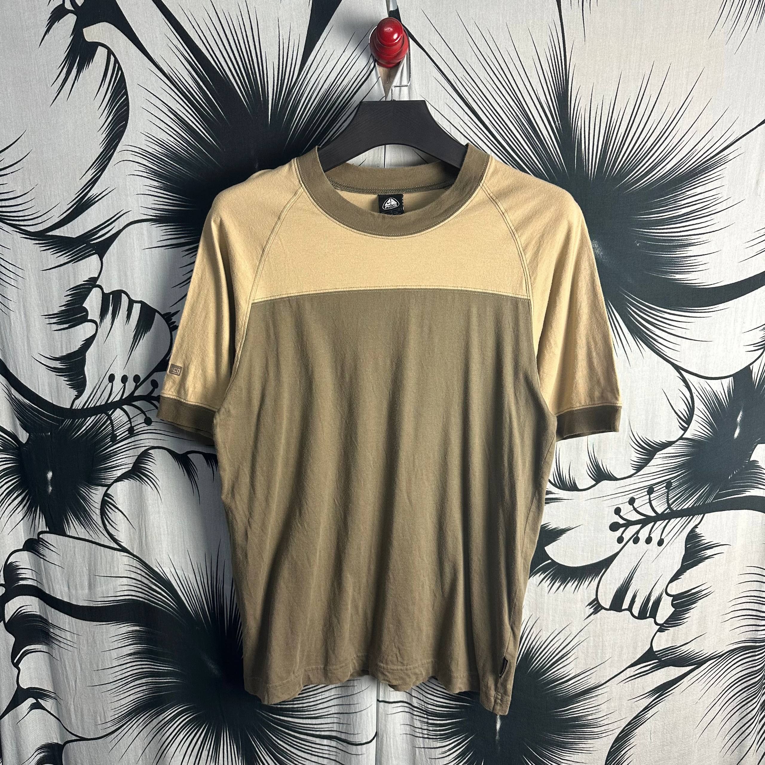Nike × Nike ACG × Vintage Vintage Nike ACG Dirty Weekend t-shirt