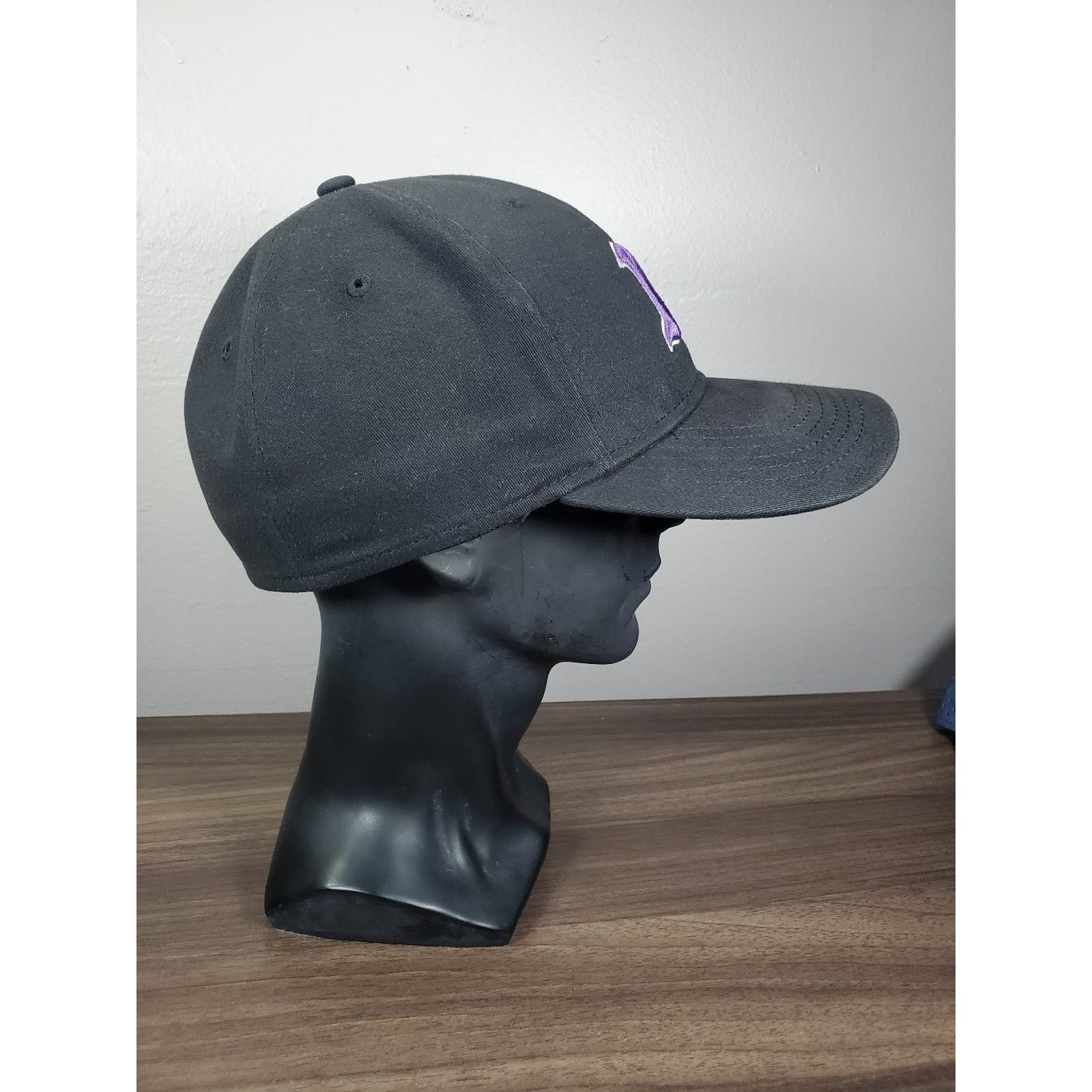 NASCAR Hoosier Racing Tire Hat L/XL Flex Fit Cap Black Purple Logo Size ONE SIZE - 5 Thumbnail